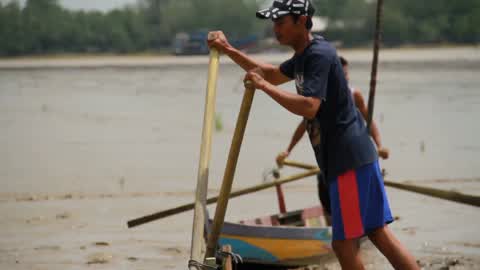 'Leper Boat' The Unique Tourism Attaction From Riau