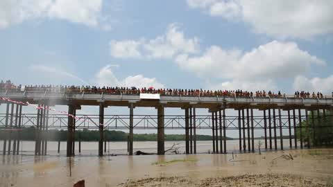 'Leper Boat' The Unique Tourism Attaction From Riau