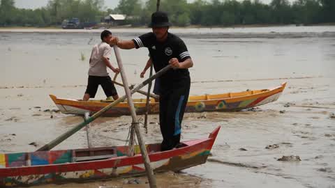 'Leper Boat' The Unique Tourism Attaction From Riau