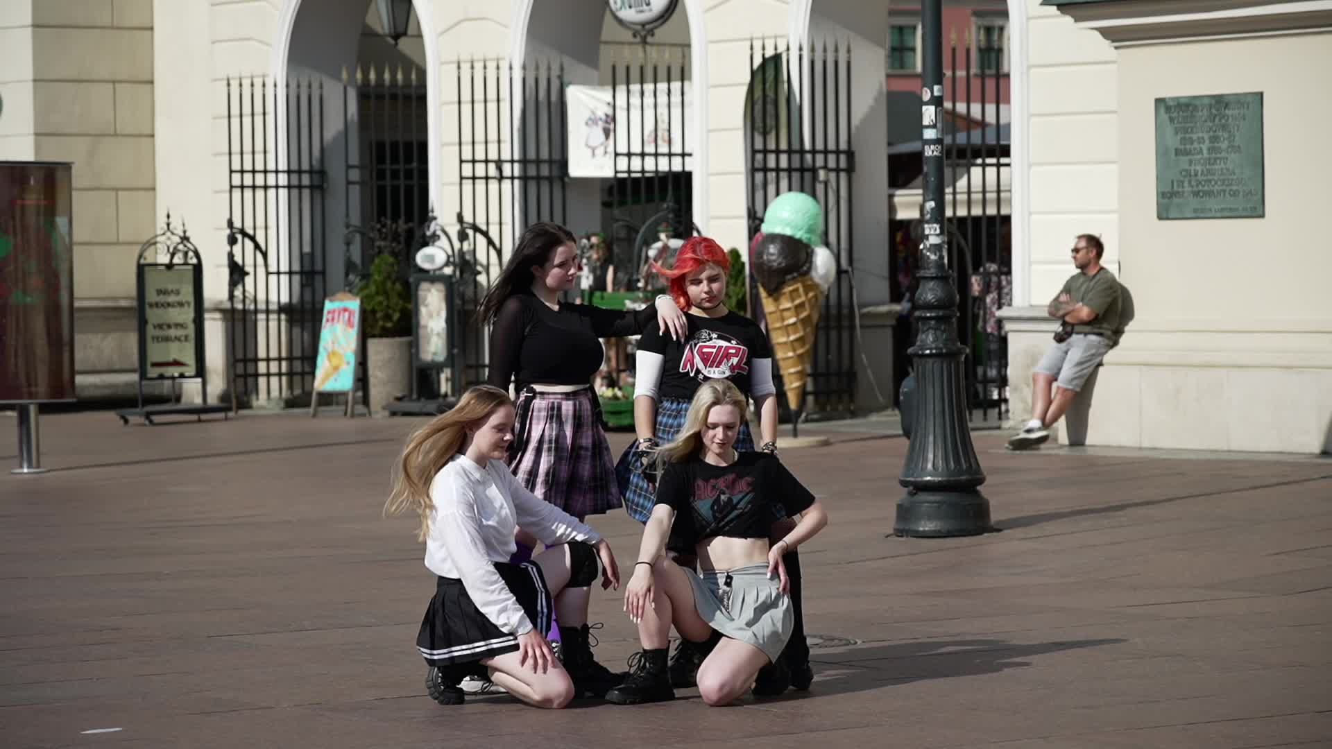 Daily life in Warsaw