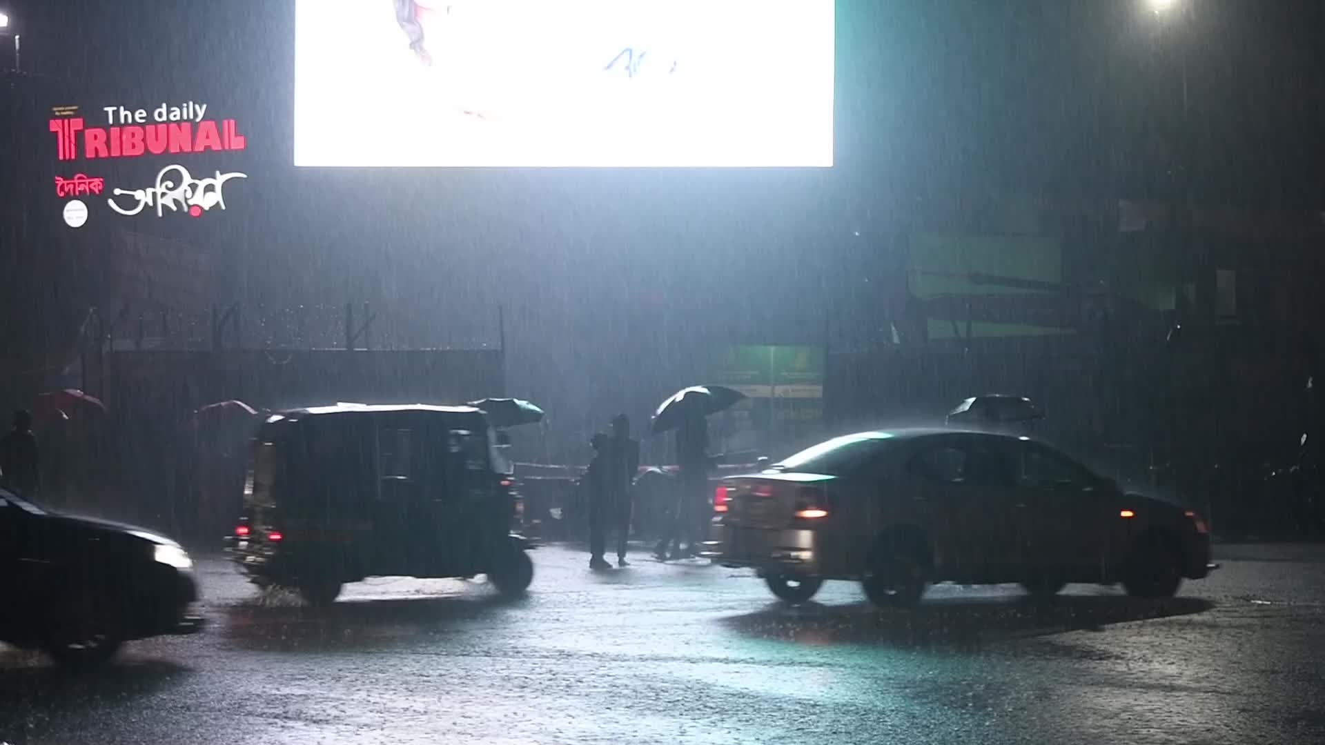 Heavy rainfall in Dhaka