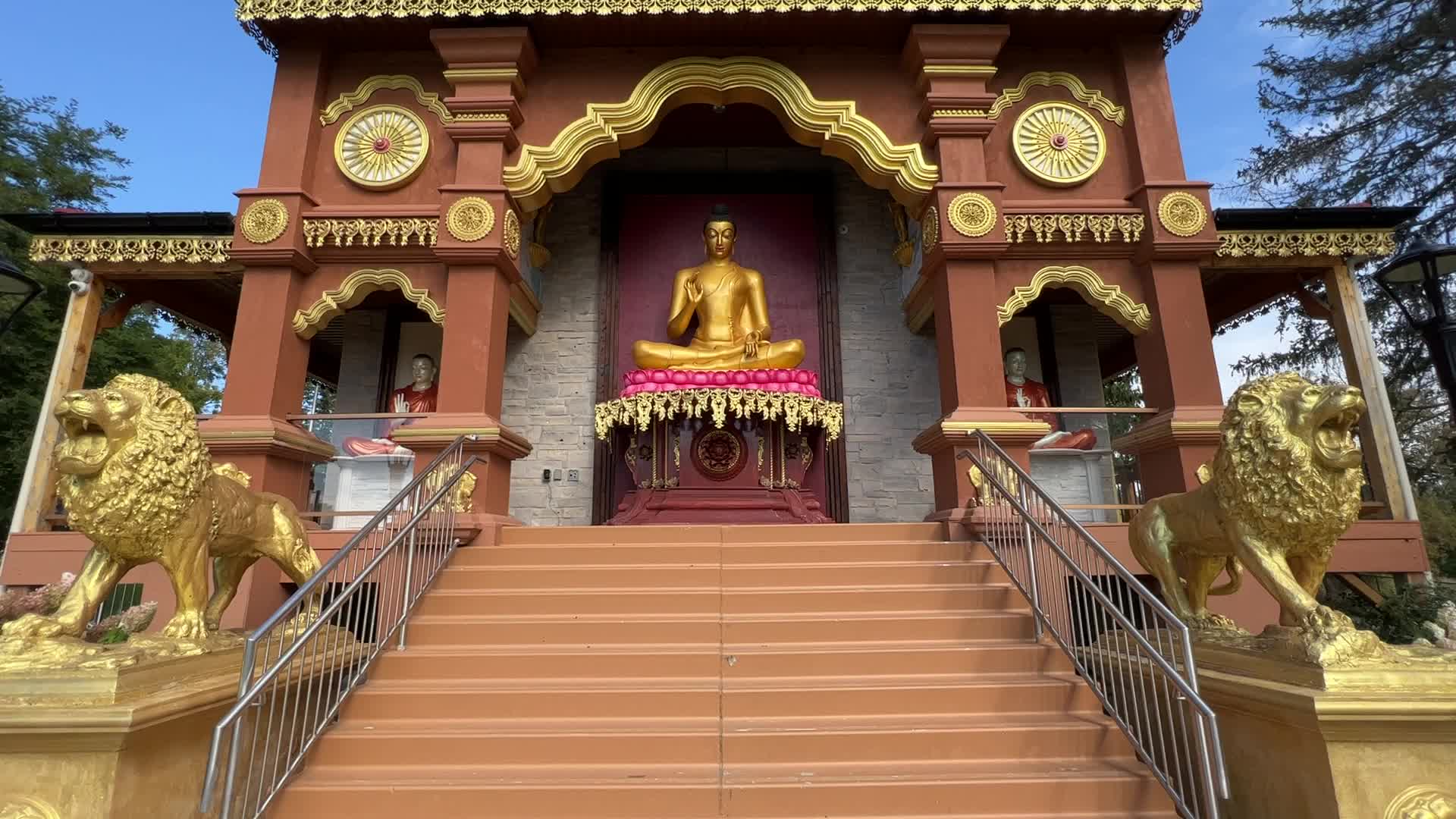 Mahamevnawa Buddhist Monastery