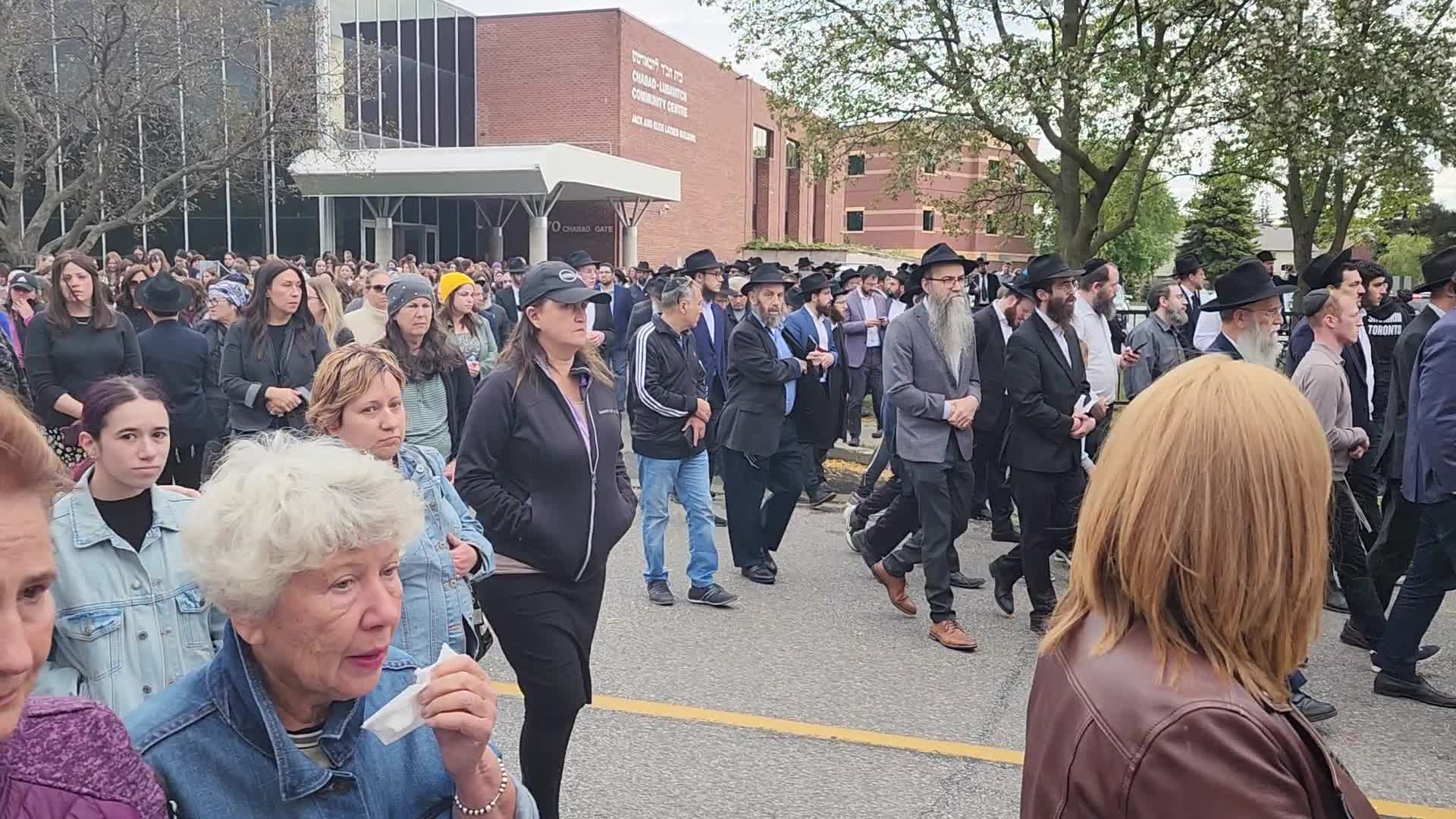Funeral procession for a prominent Lubavitcher rabbi