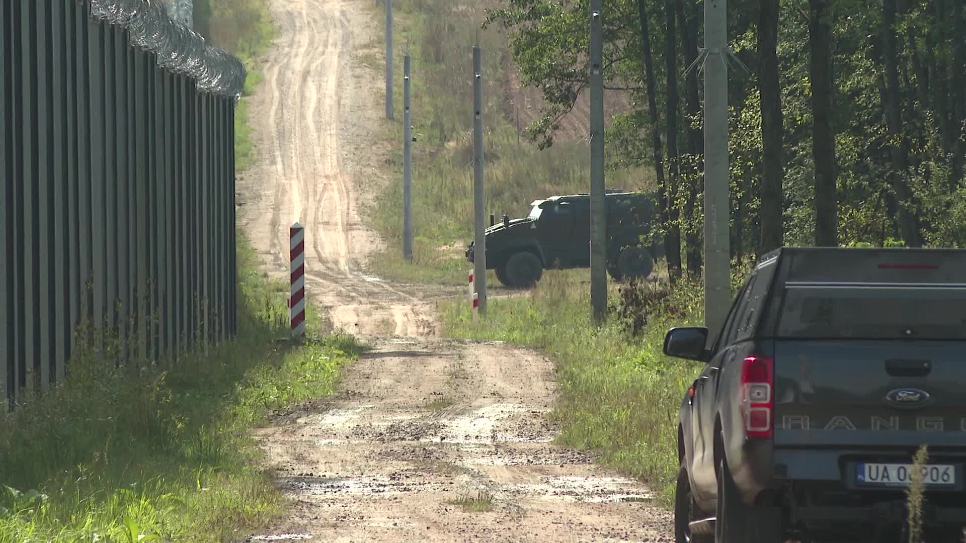 Military activity at the Polish-Belarusian border