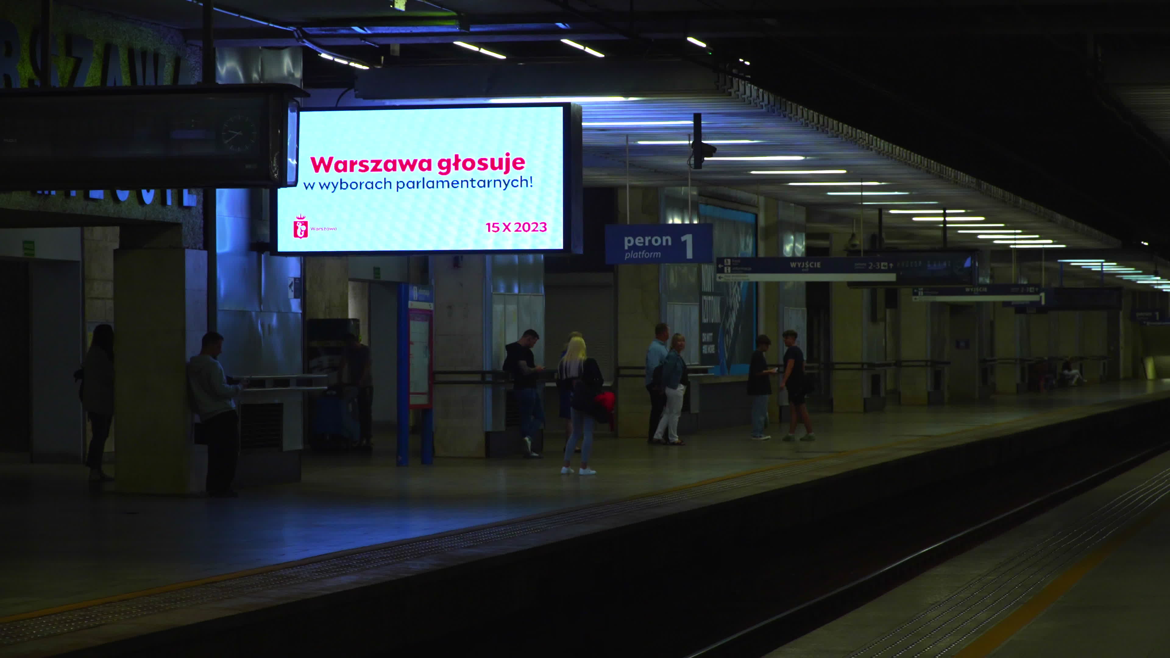 Daily life in Warsaw