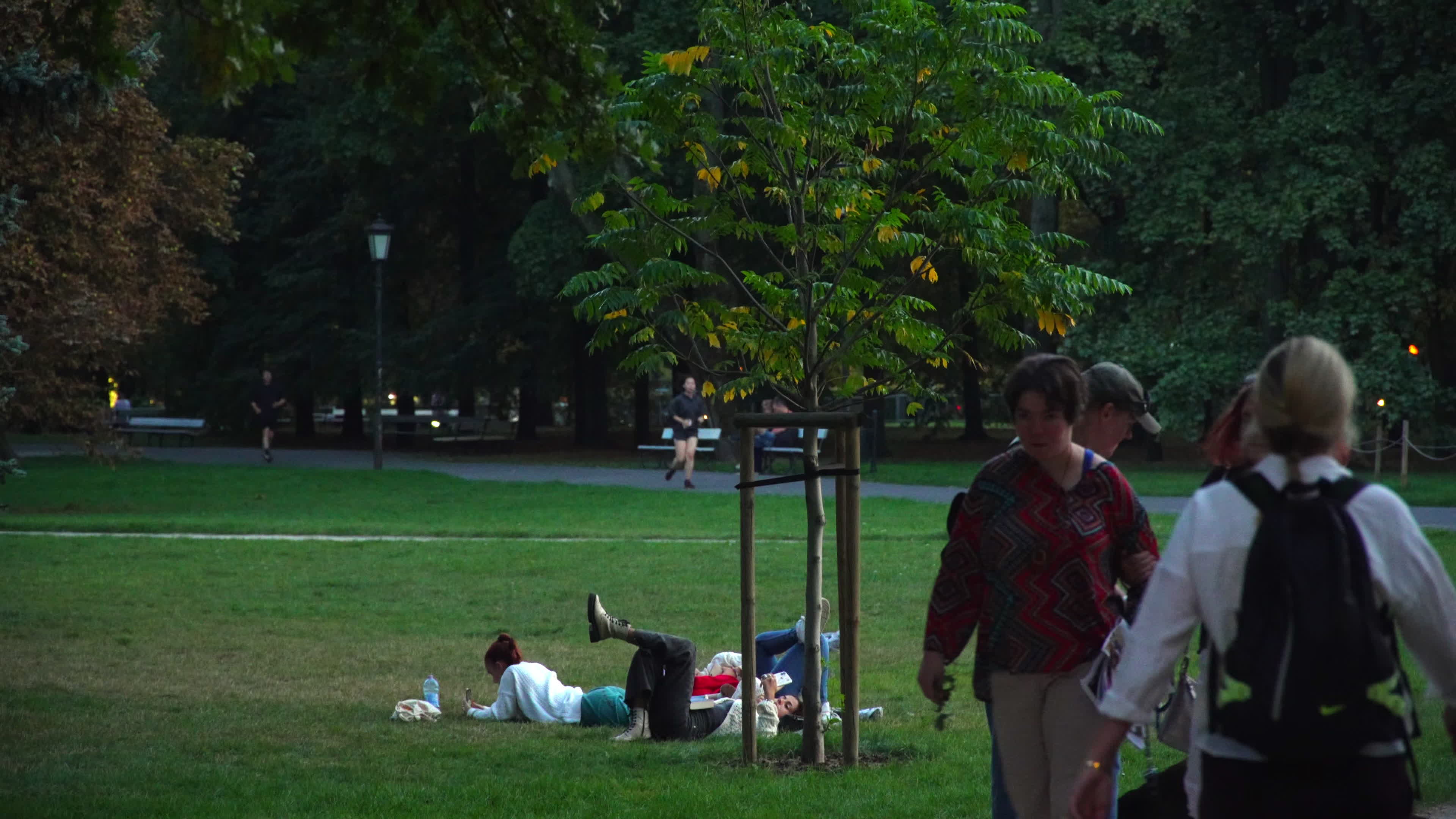 Daily life in Warsaw