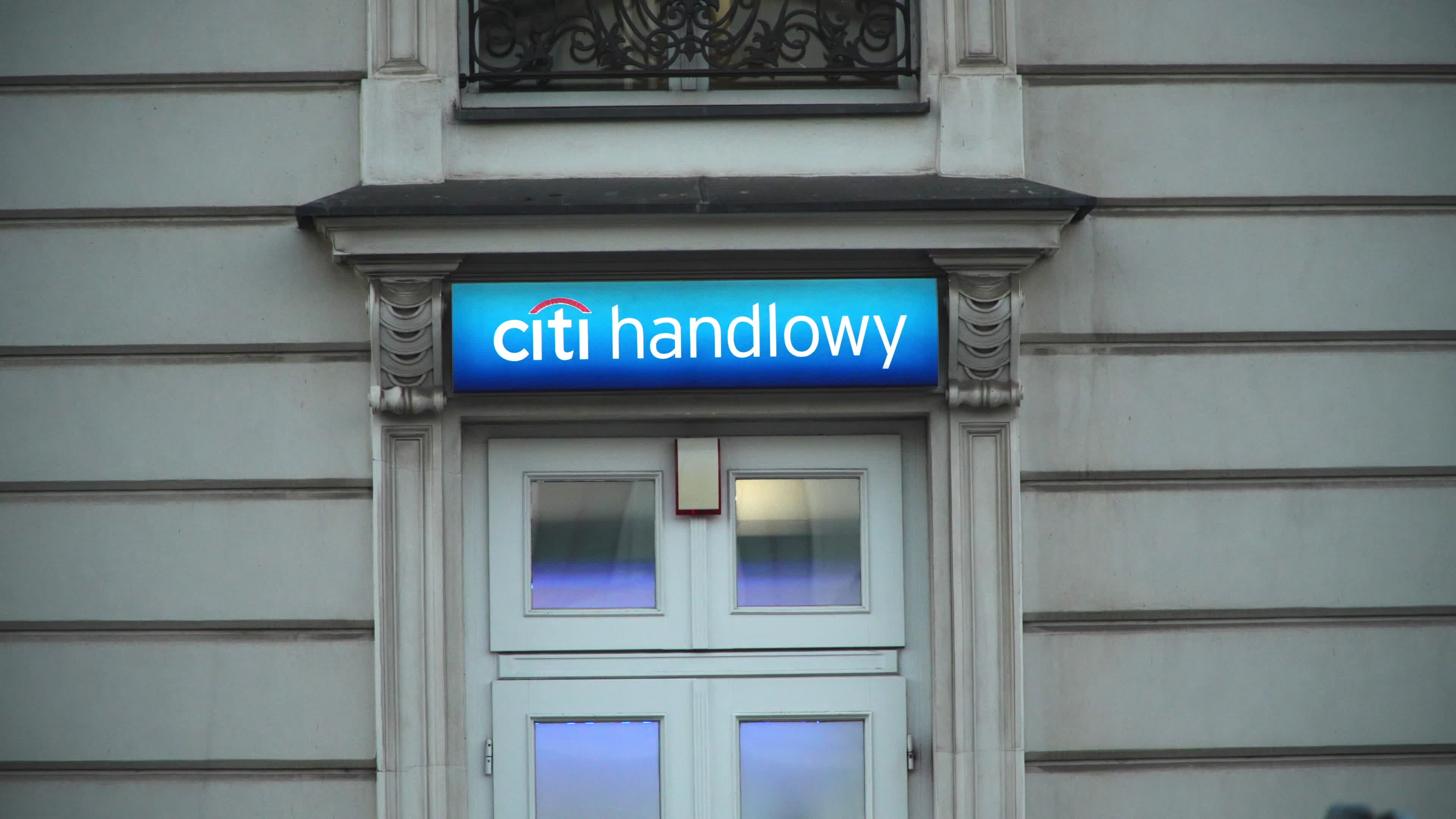 Daily life in Warsaw