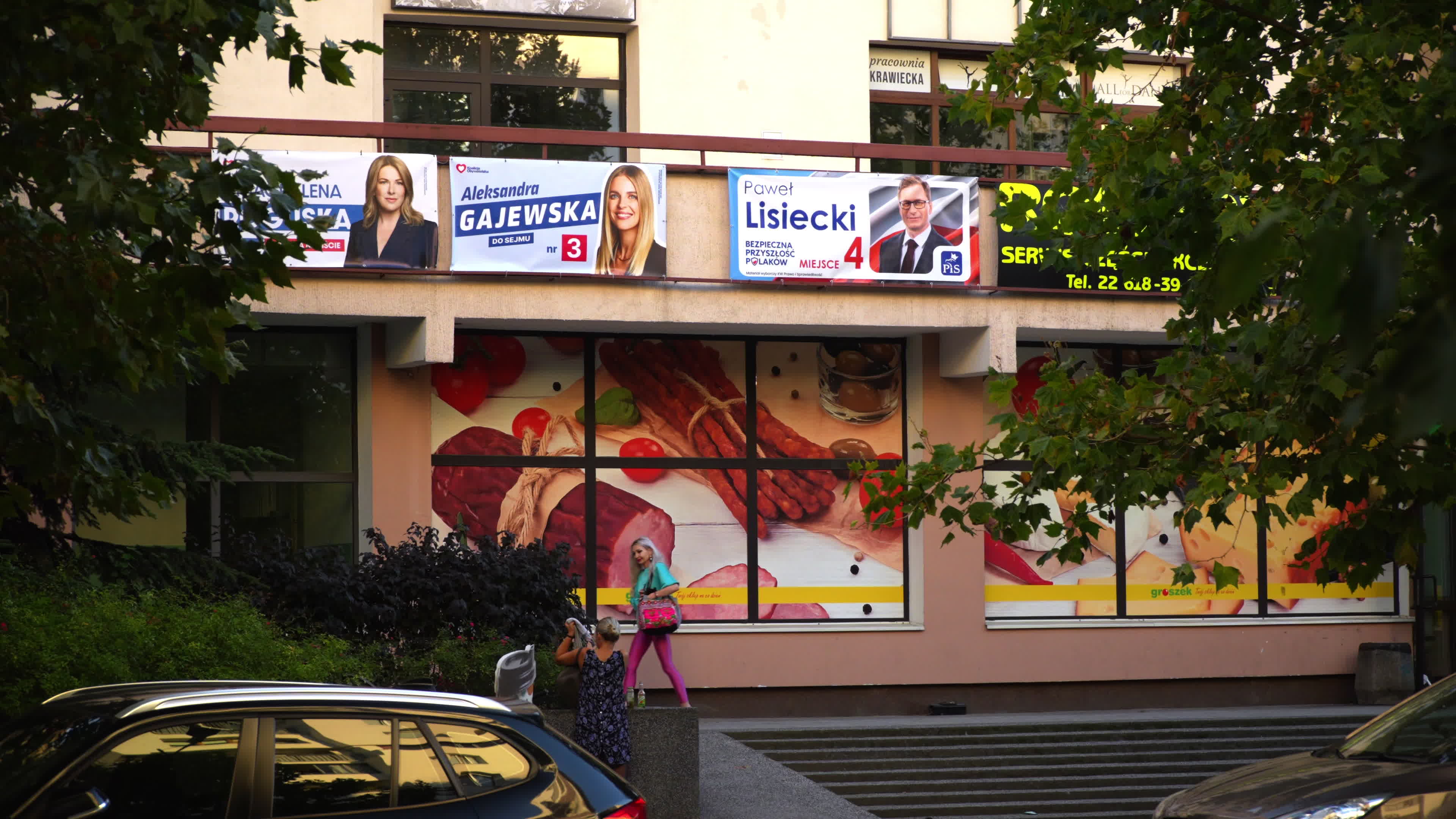 Daily life in Warsaw