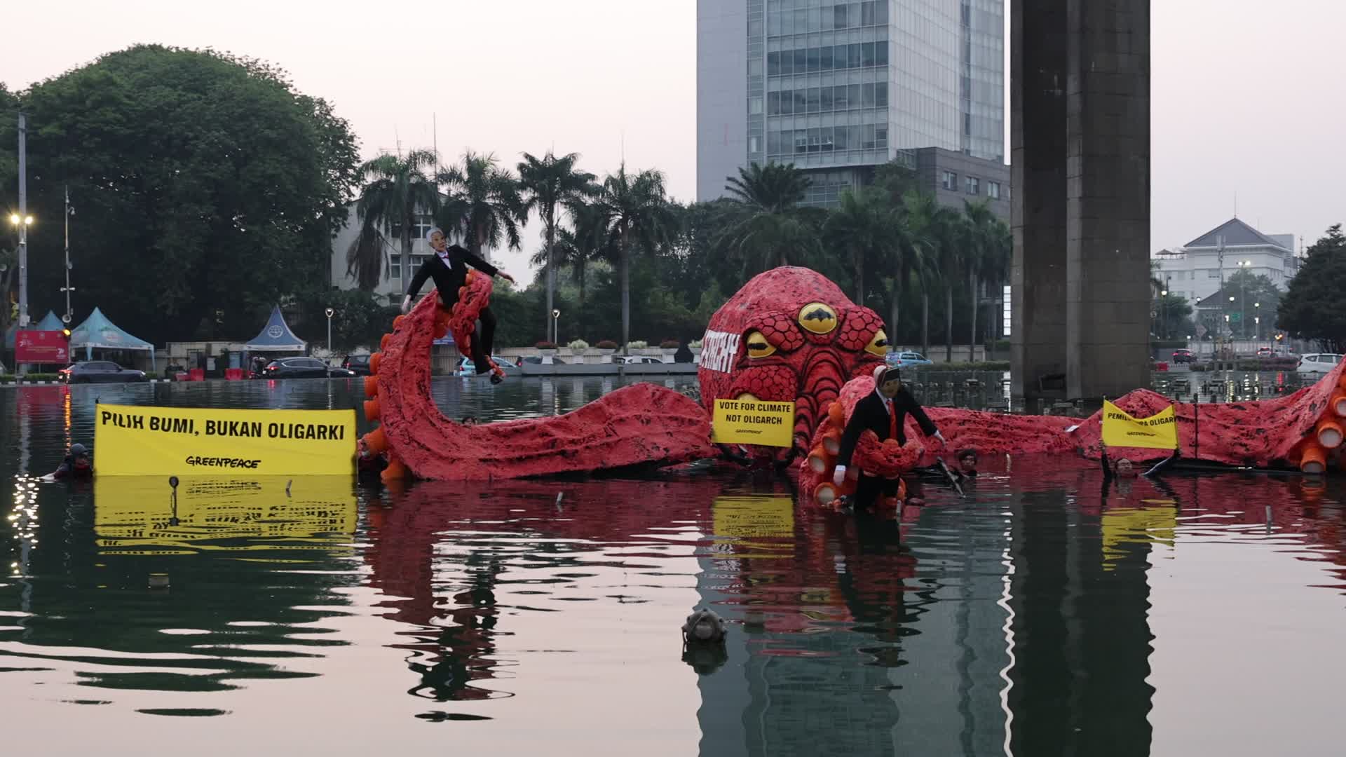 Greenpeace Staged Protest Ahead Of The Registration Of Indonesia Presidential Elections Candidates