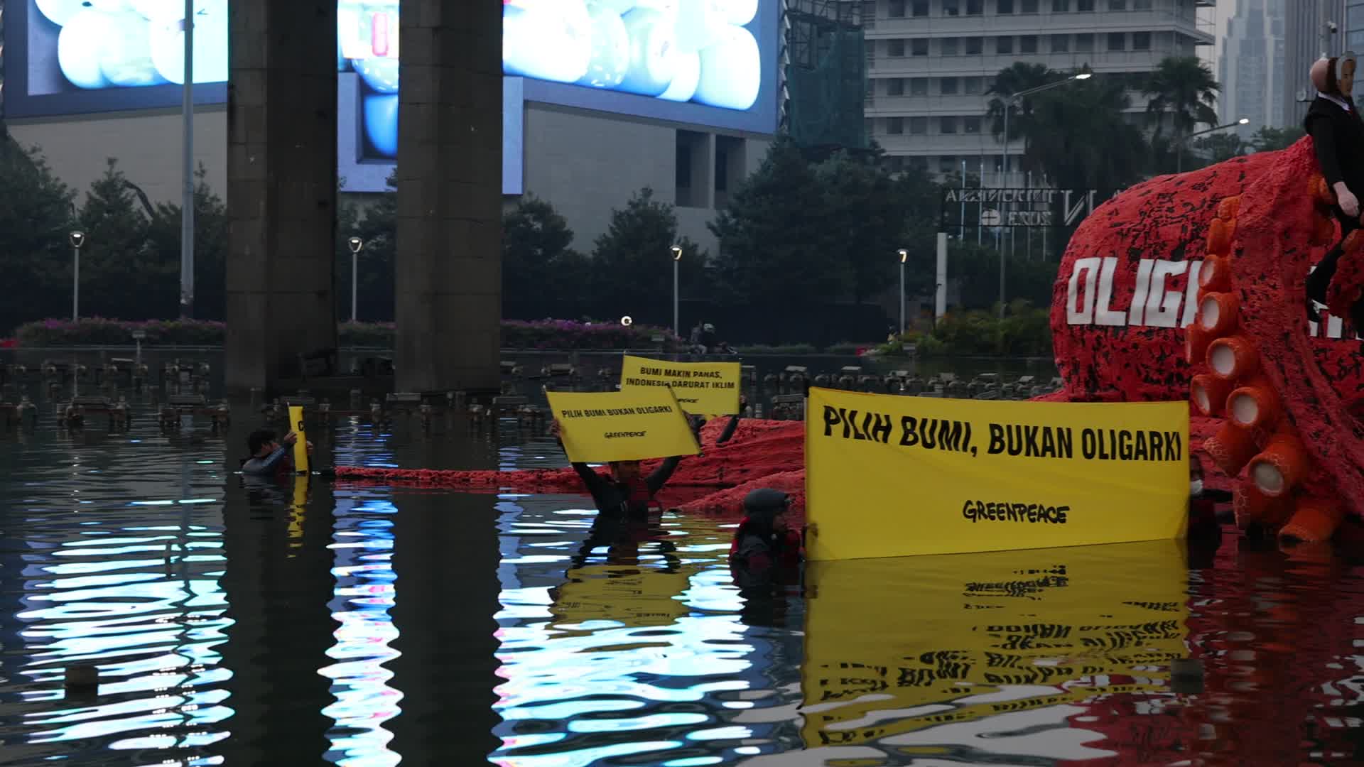Greenpeace Staged Protest Ahead Of The Registration Of Indonesia Presidential Elections Candidates
