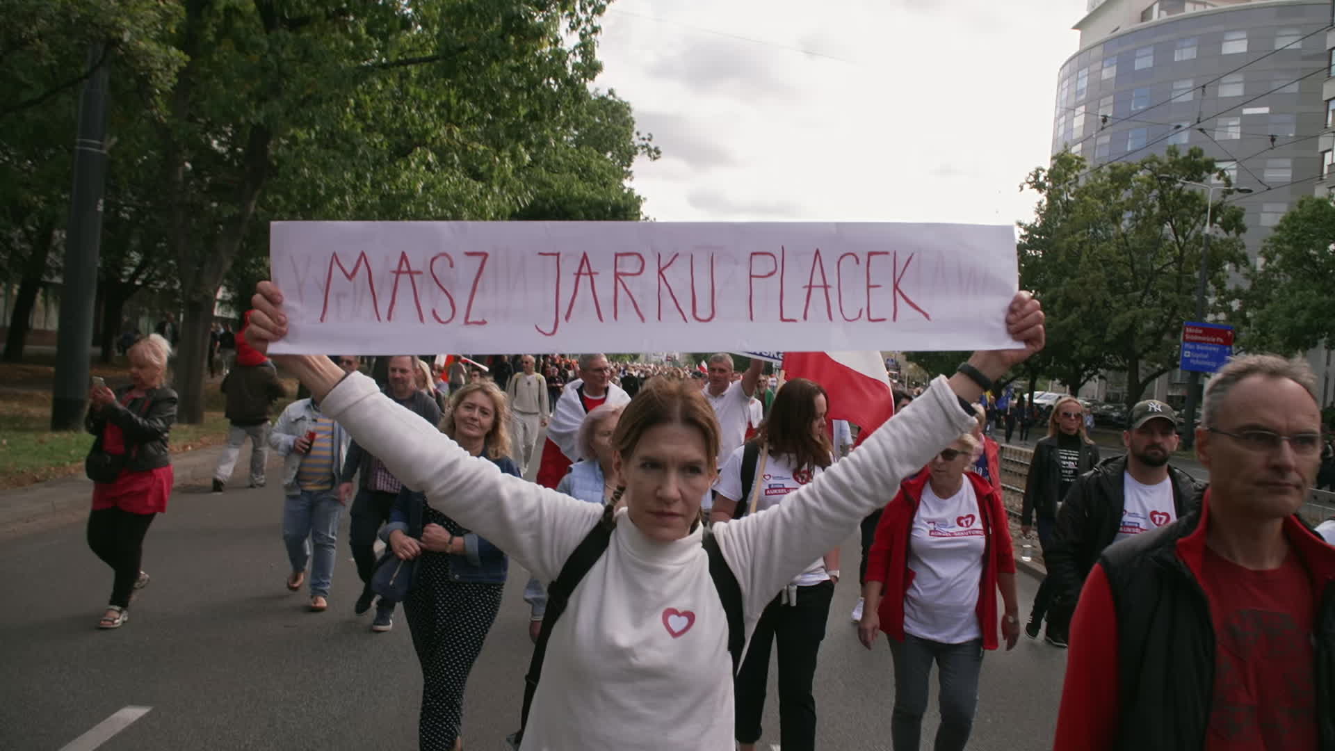 Million take part in opposition rally ahead of elections in Poland