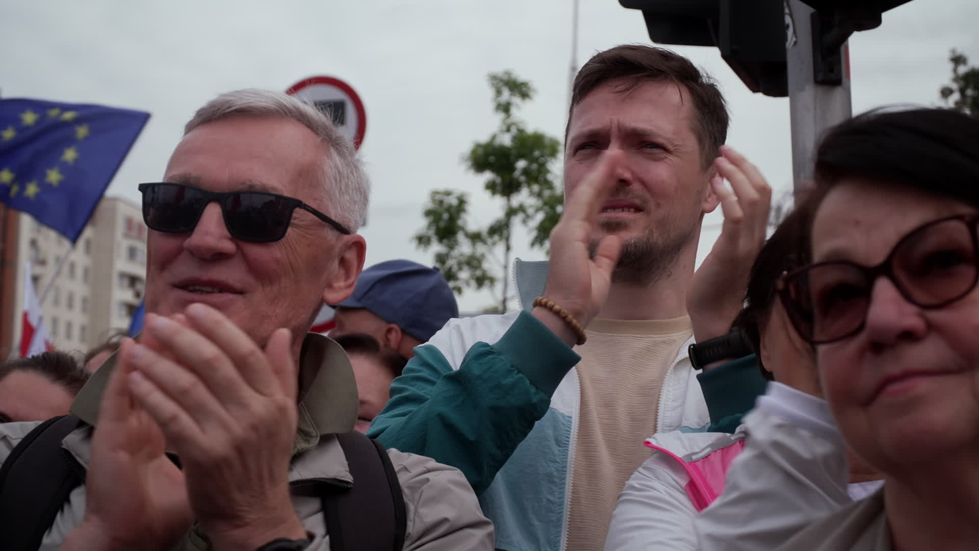 Million take part in opposition rally ahead of elections in Poland