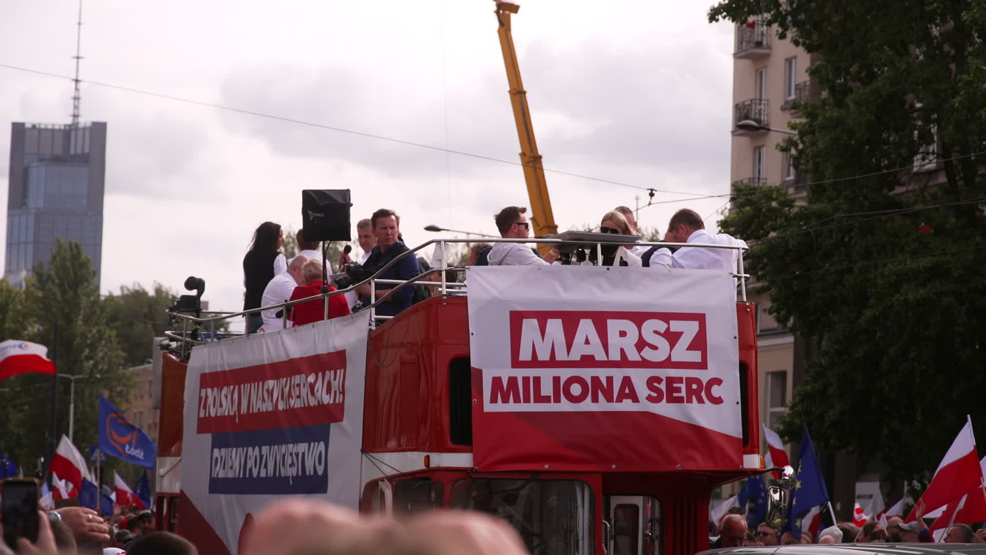Million take part in opposition rally ahead of elections in Poland