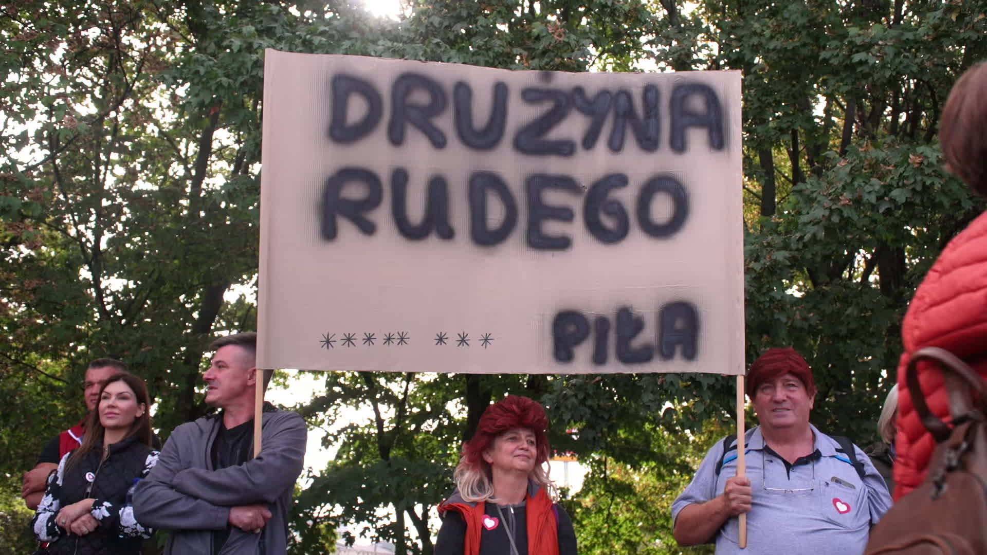 Million take part in opposition rally ahead of elections in Poland