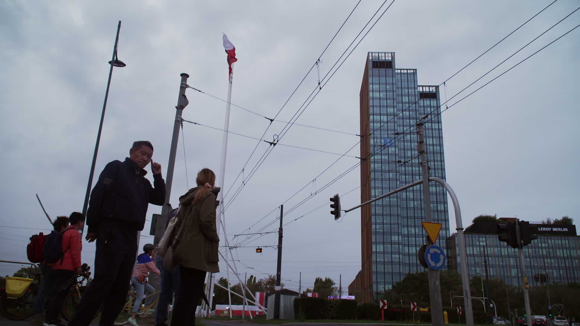 Million take part in opposition rally ahead of elections in Poland