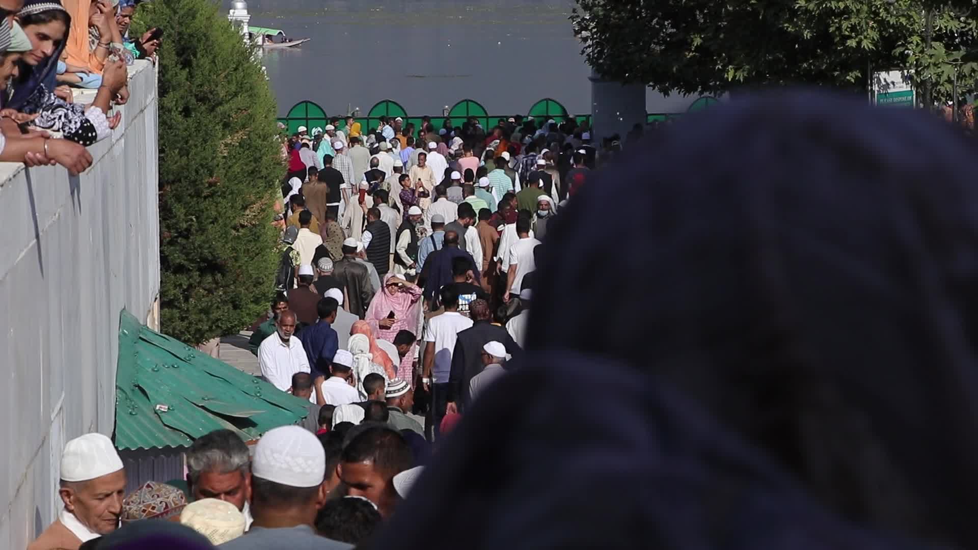 Friday Following Lailat Ul Miraj in Kashmir