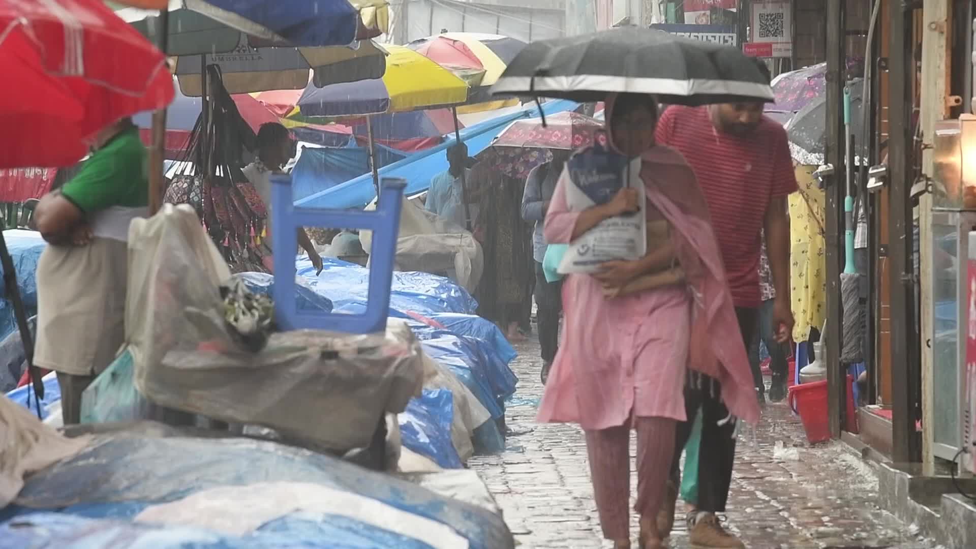 Rain in Dhaka 