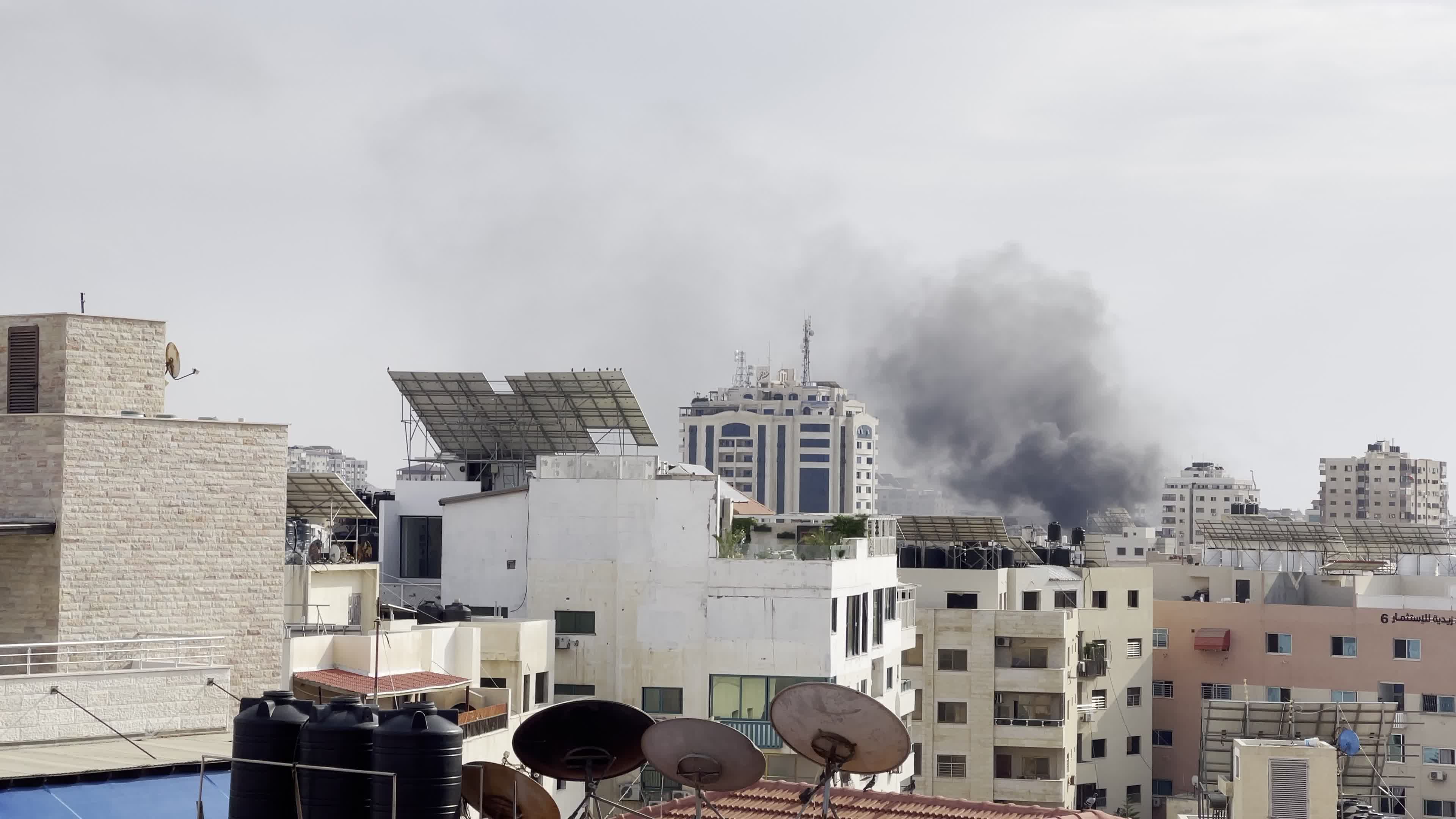 Isareli Aistrike In Gaza, Palestine