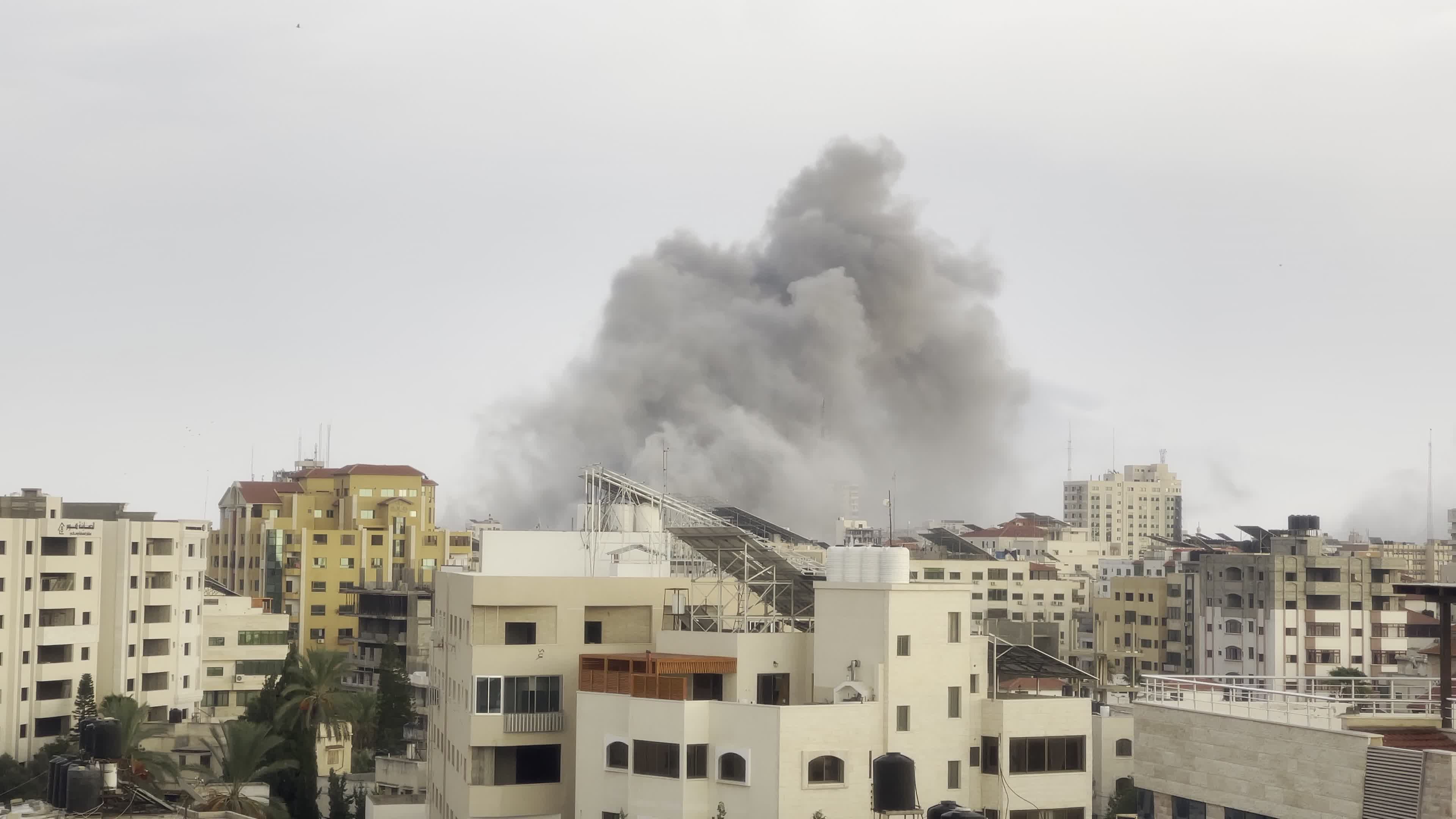 Isareli Aistrike In Gaza, Palestine