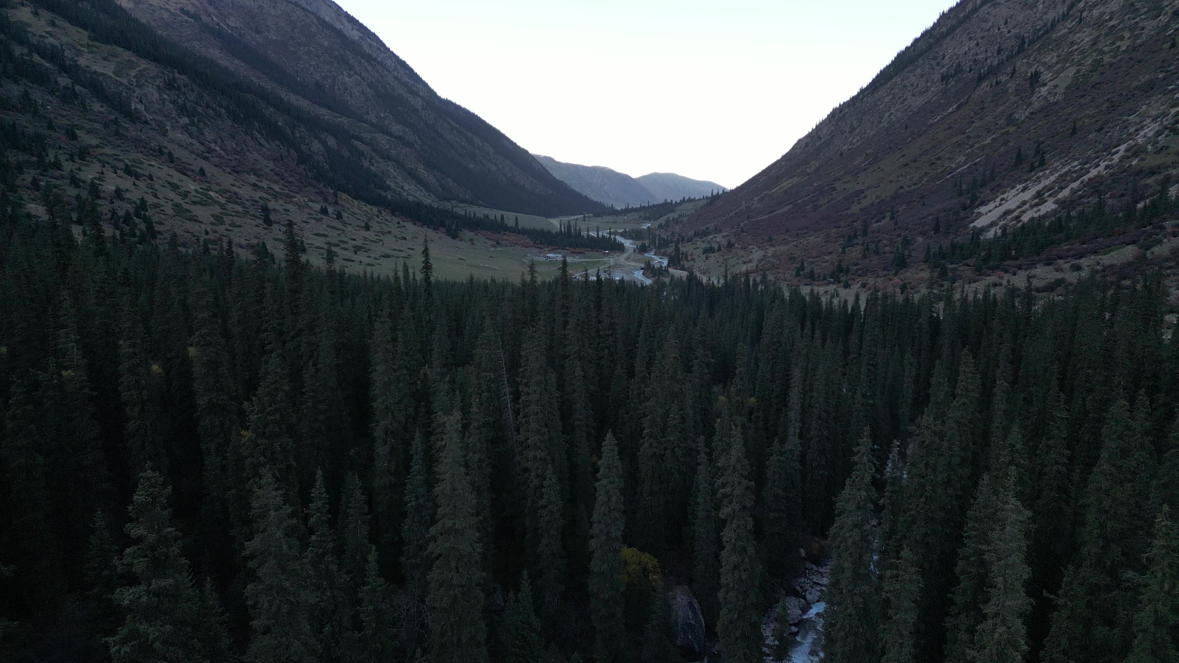 drone videos of the beautiful mountains of Kyrgyzstan