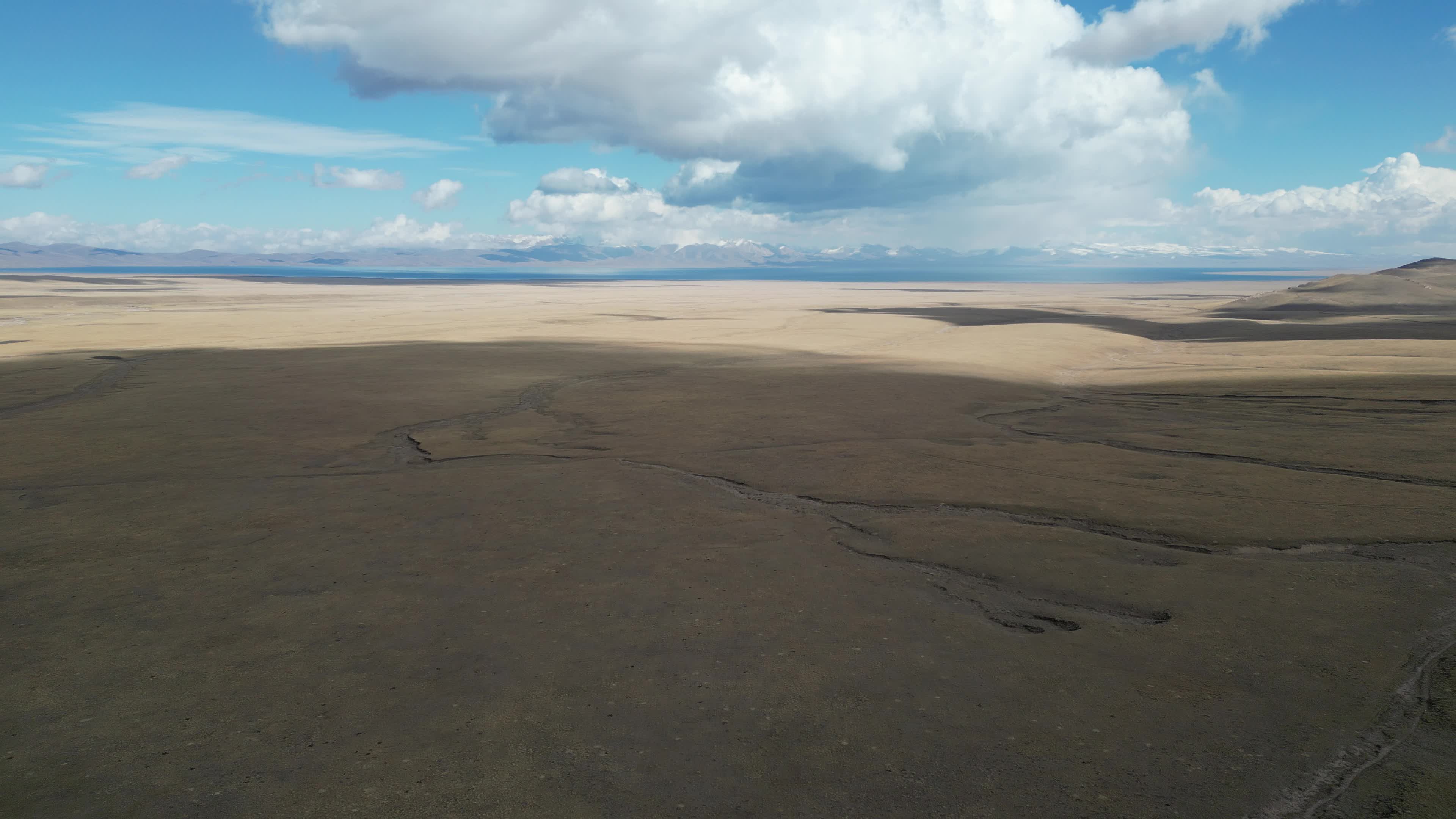 drone videos of the beautiful mountains of Kyrgyzstan