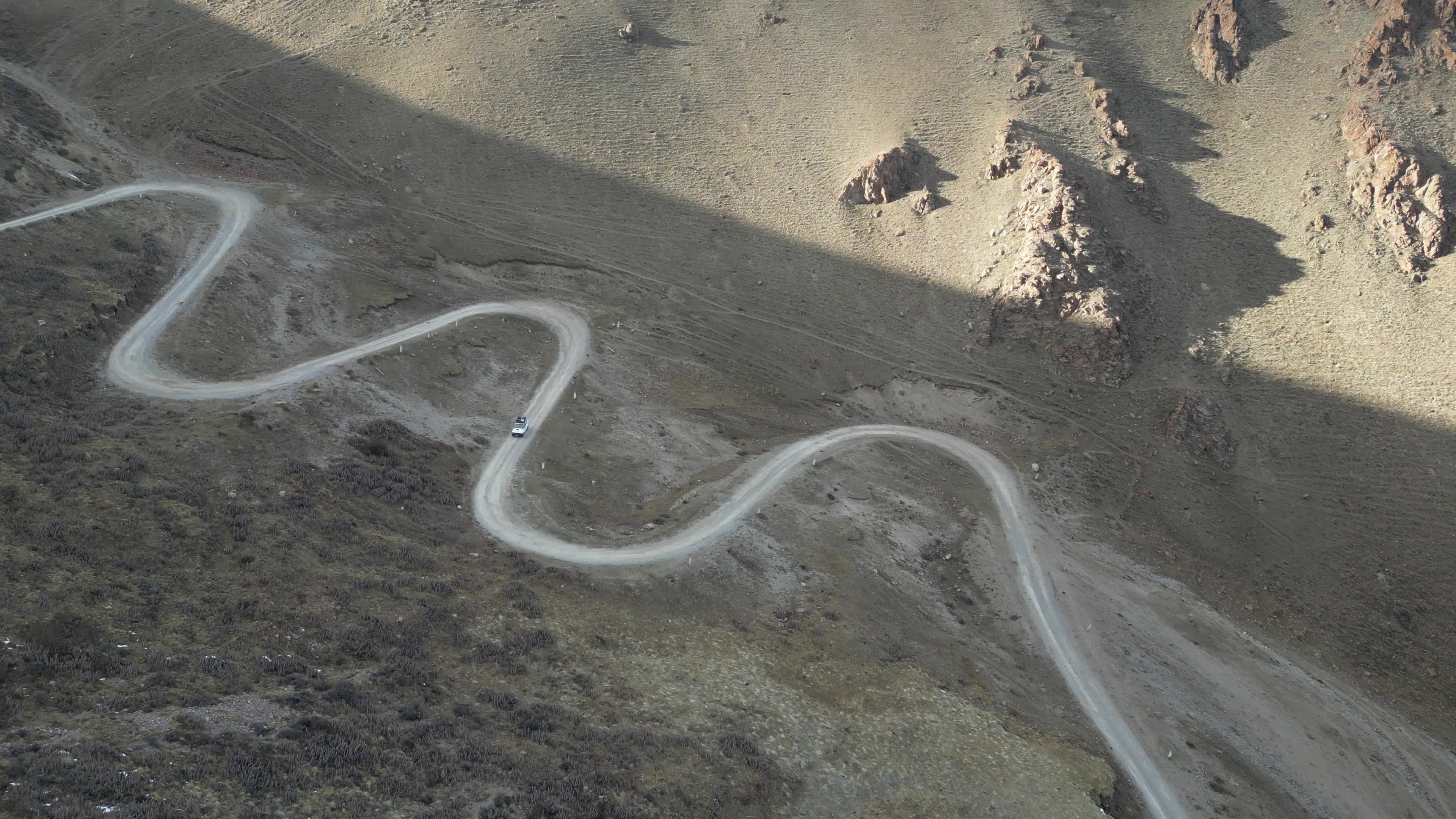 drone videos of the beautiful mountains of Kyrgyzstan