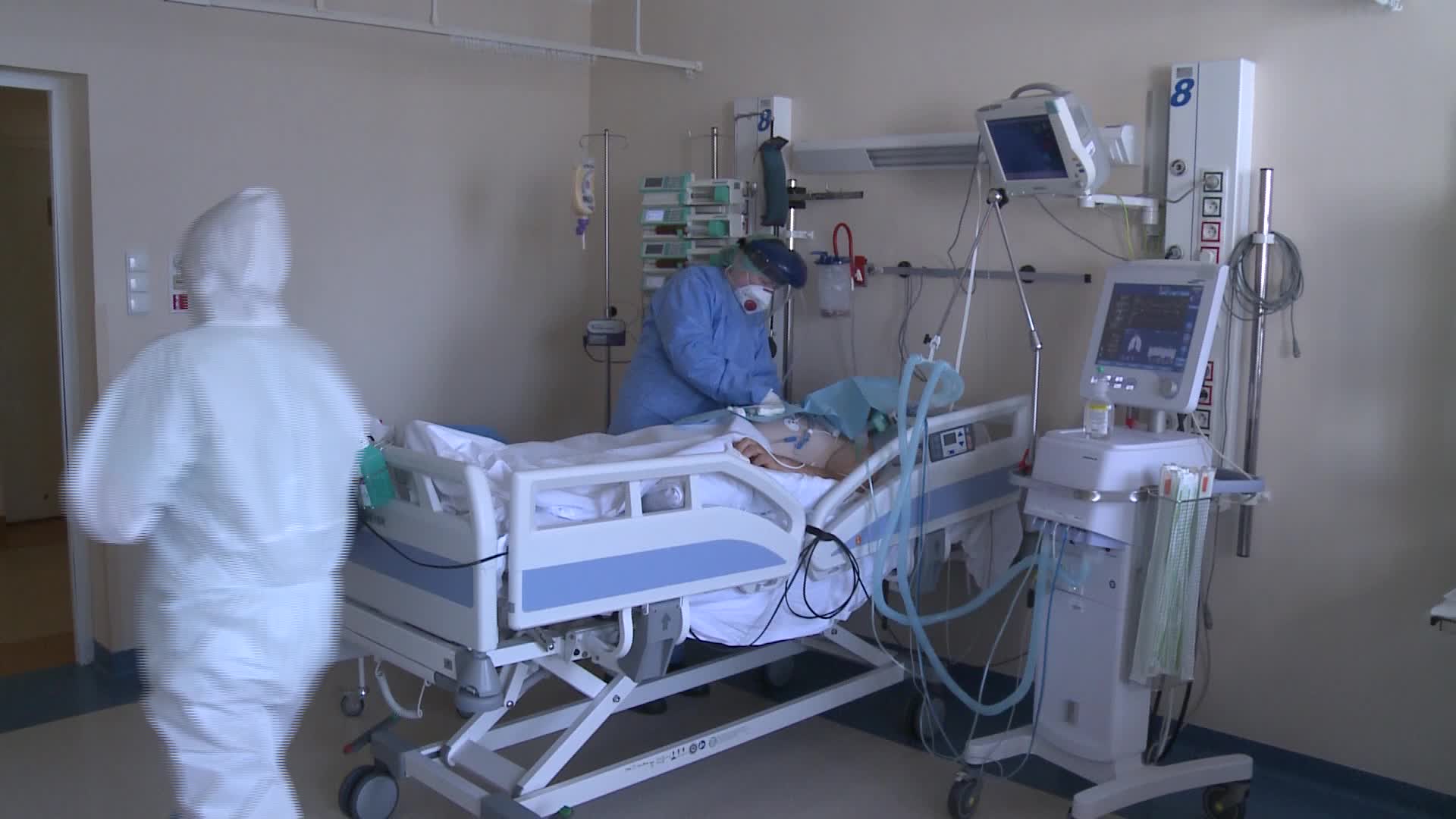 Hospitals filled up as Covid-19 cases surged six months after outbreak in Poland