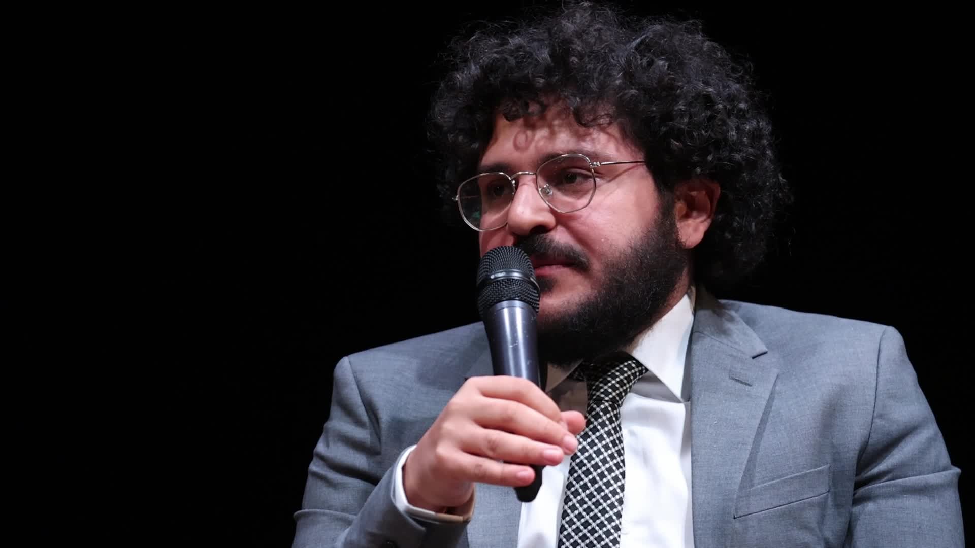 Patrick Zaki presents his book Sogni e illusioni di libertà. La mia storia in Milan