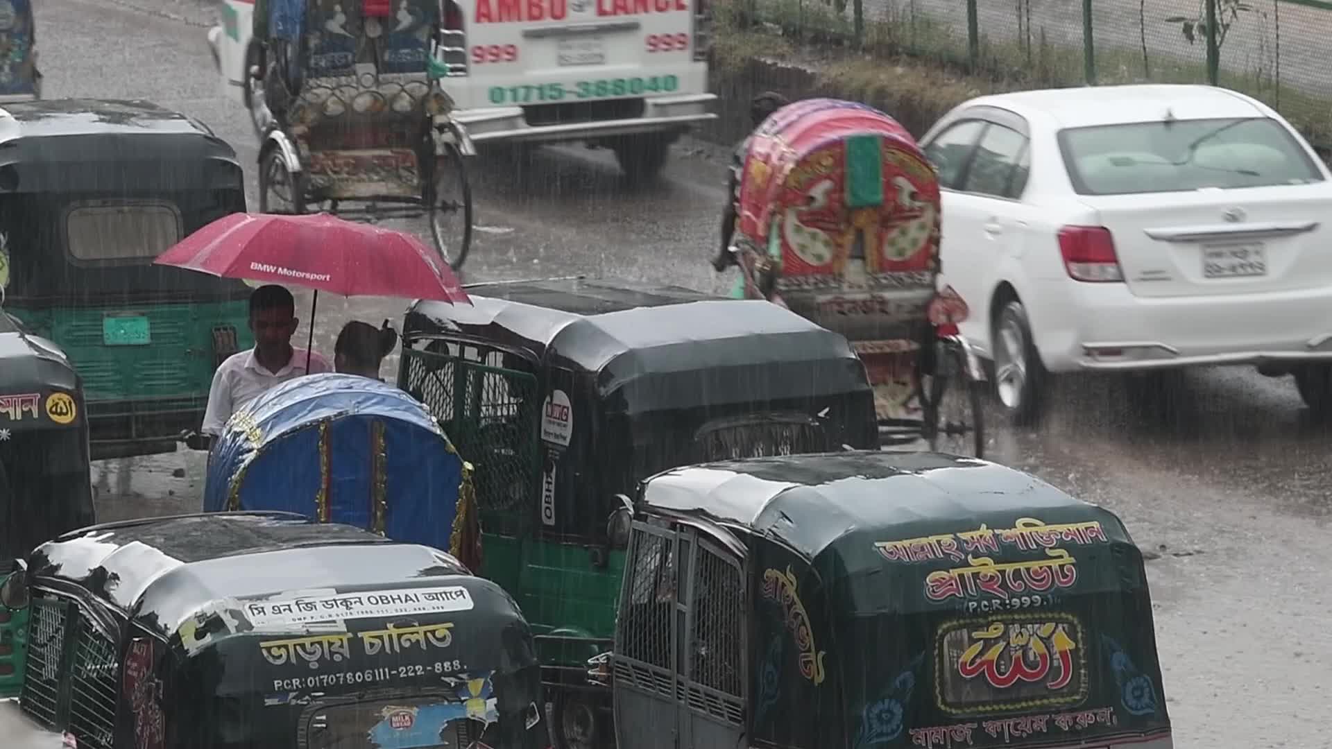 Rain in Dhaka