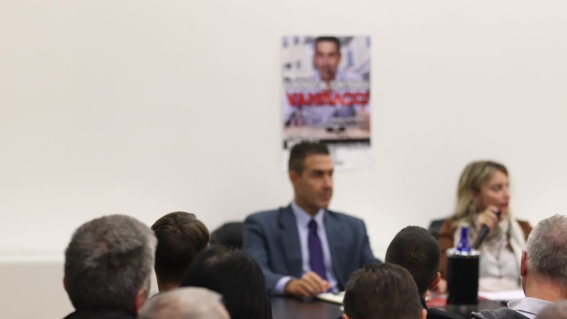 The presentation of the book Il mondo al contrario by General Roberto Vannacci at the Eurohotel in Concorezzoe