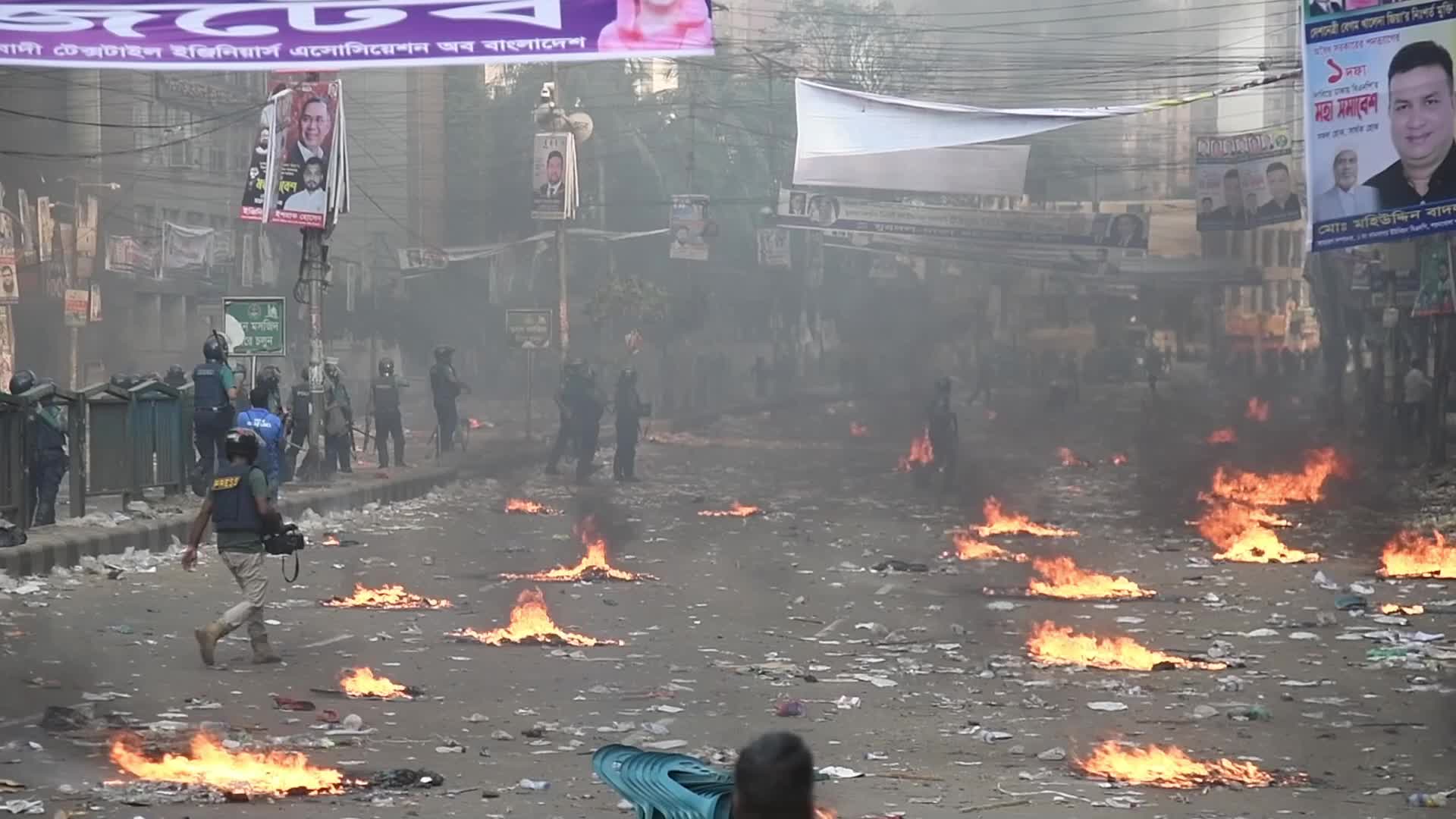 Clash Between BNP And Police In Dhaka
