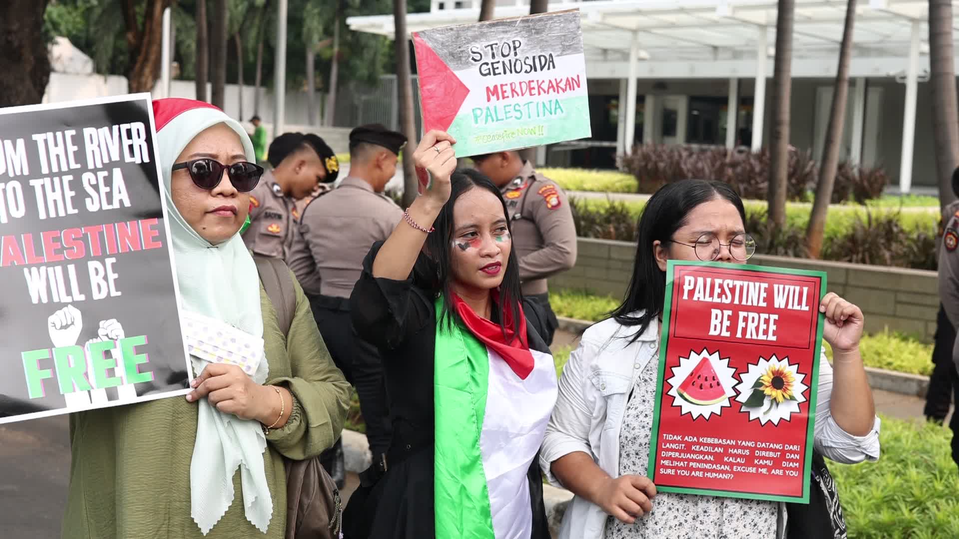 Pro-Palestinian Solidarity Protest in front of U.S Embassy building at Jakarta, Indonesia