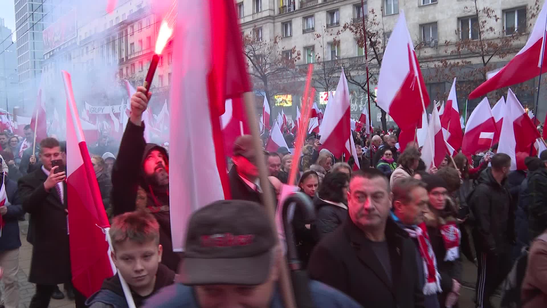 Polish nationalists hold Independence Day march in Warsaw