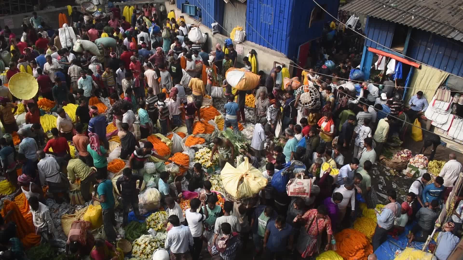 Flower Market During Kali Puja And Diwali Festival In Kolkata, India
