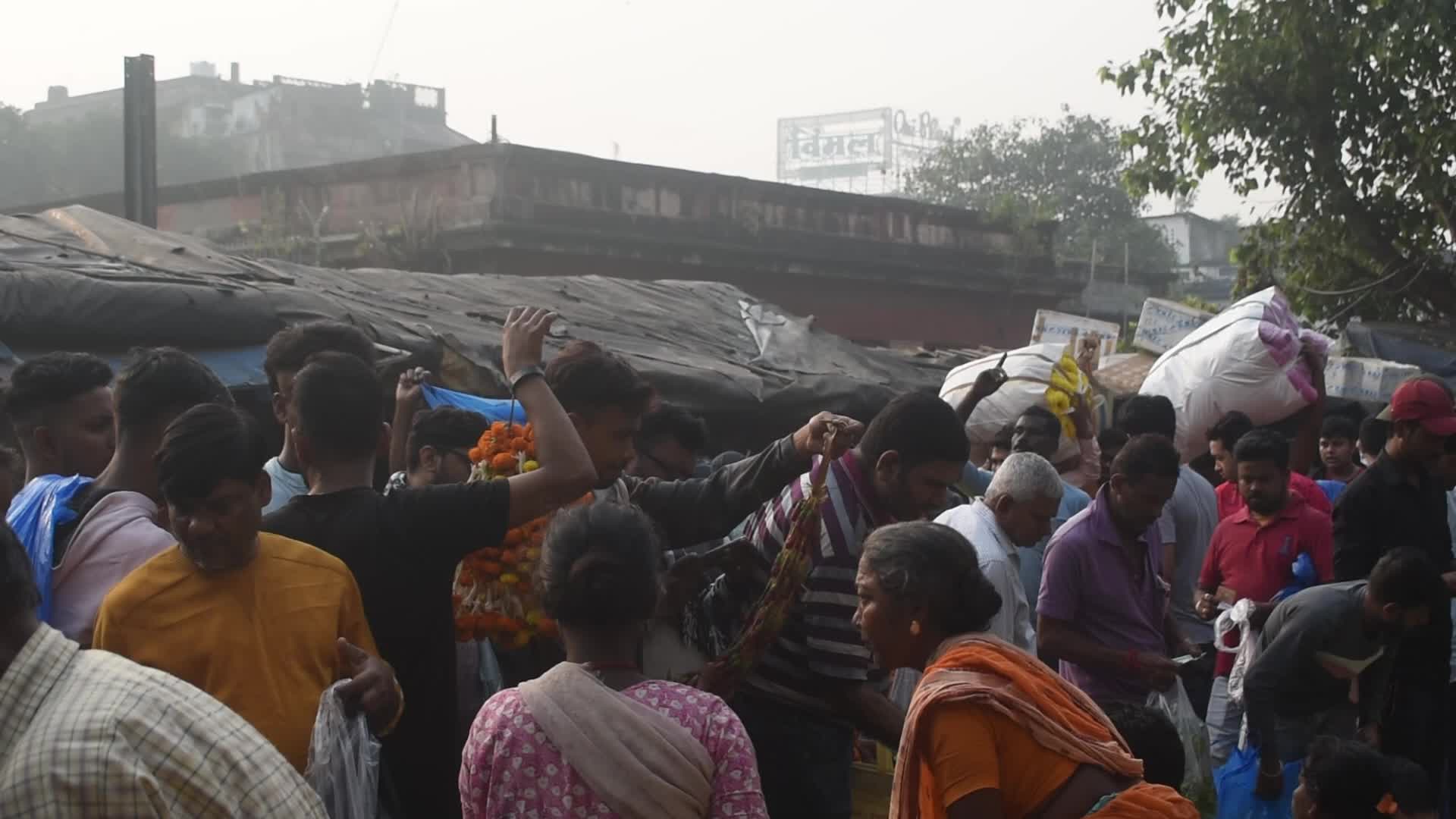 Flower Market During Kali Puja And Diwali Festival In Kolkata, India
