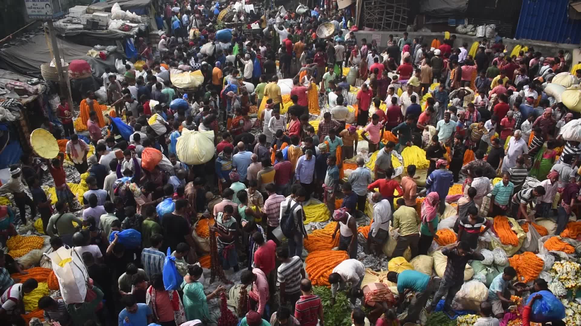 Flower Market During Kali Puja And Diwali Festival In Kolkata, India