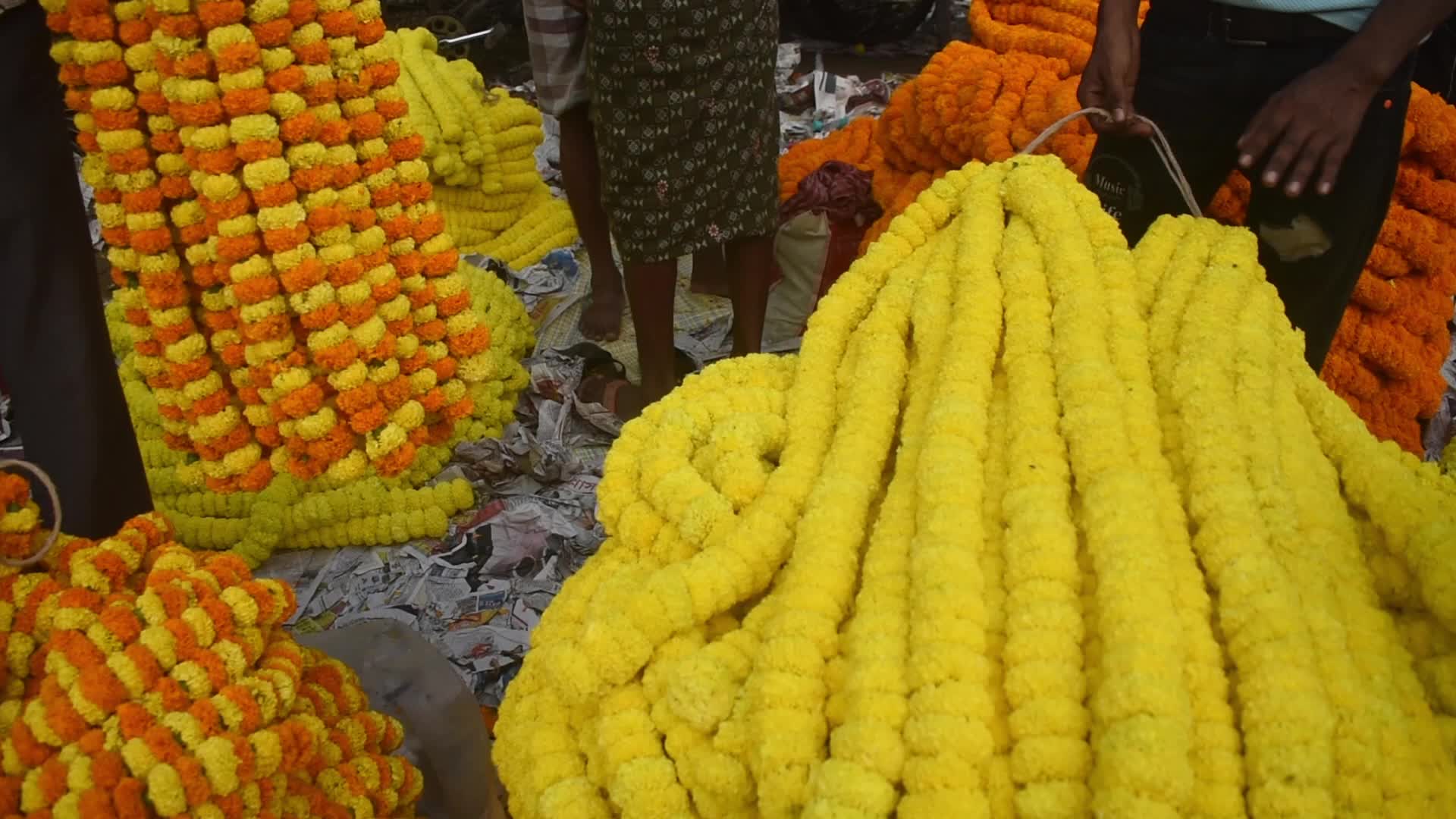 Flower Market During Kali Puja And Diwali Festival In Kolkata, India