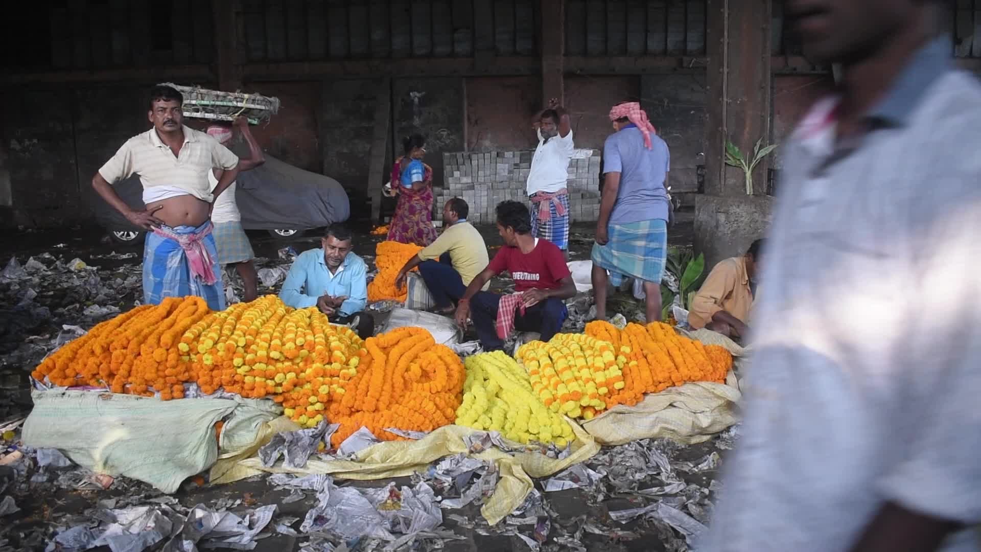 Flower Market During Kali Puja And Diwali Festival In Kolkata, India