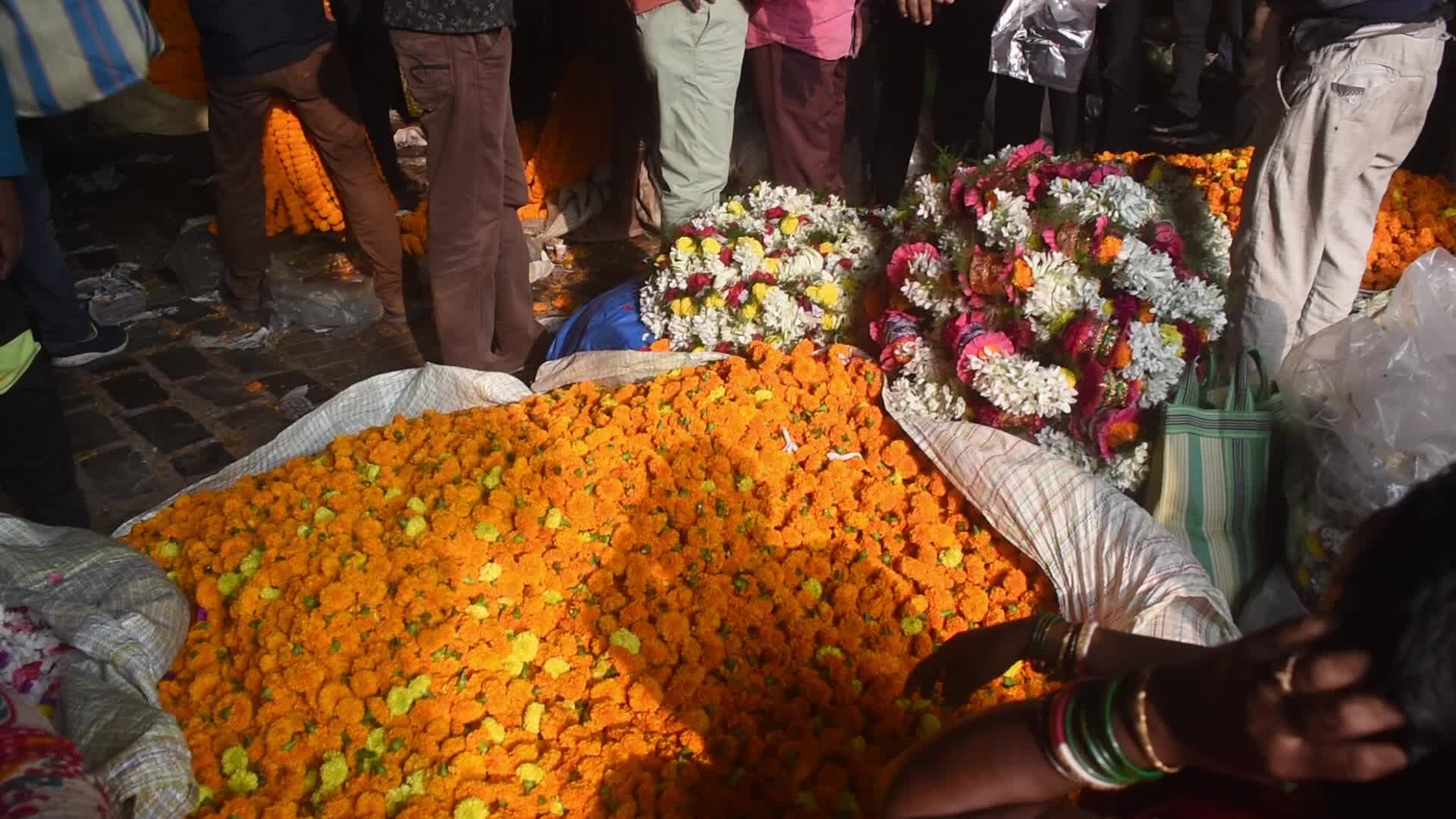 Flower Market During Kali Puja And Diwali Festival In Kolkata, India