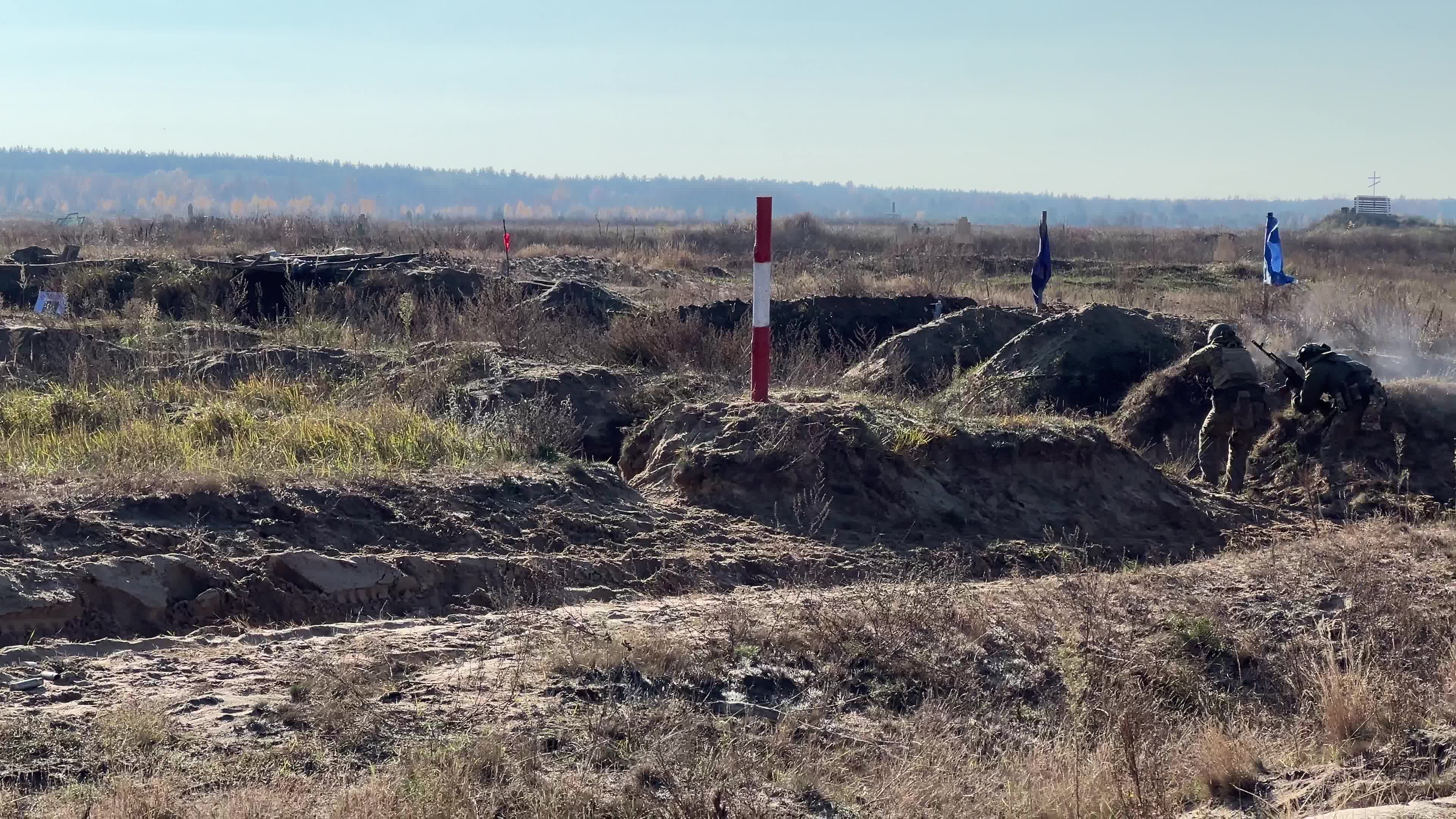 Servicemen of the First Presidential National Guard Brigade of Ukraine BUREVIY (Storm) during a practical exercise 