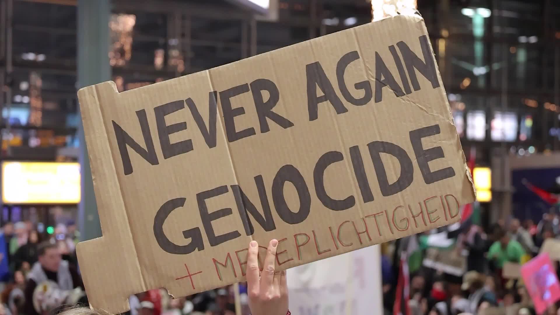  Pro-Palestinian protests at Amsterdam Schiphol Airport 