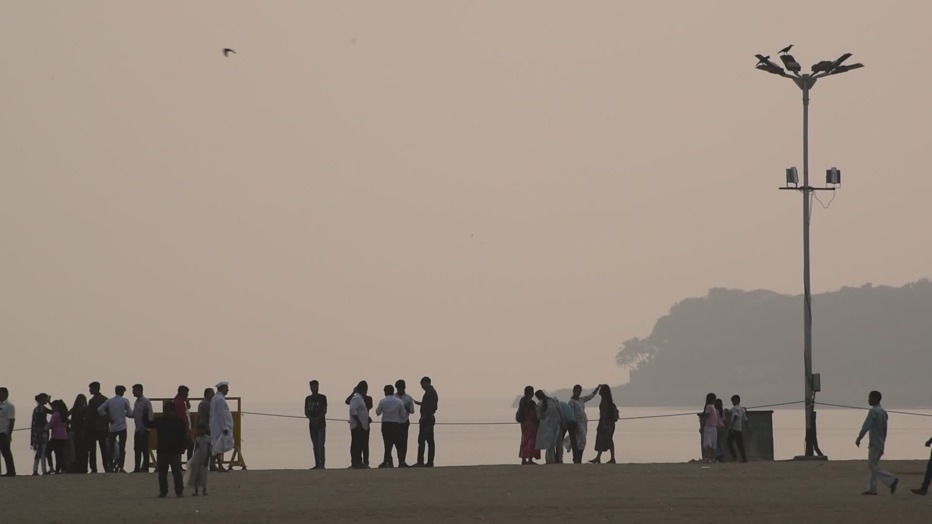 Daily Life In Mumbai 
