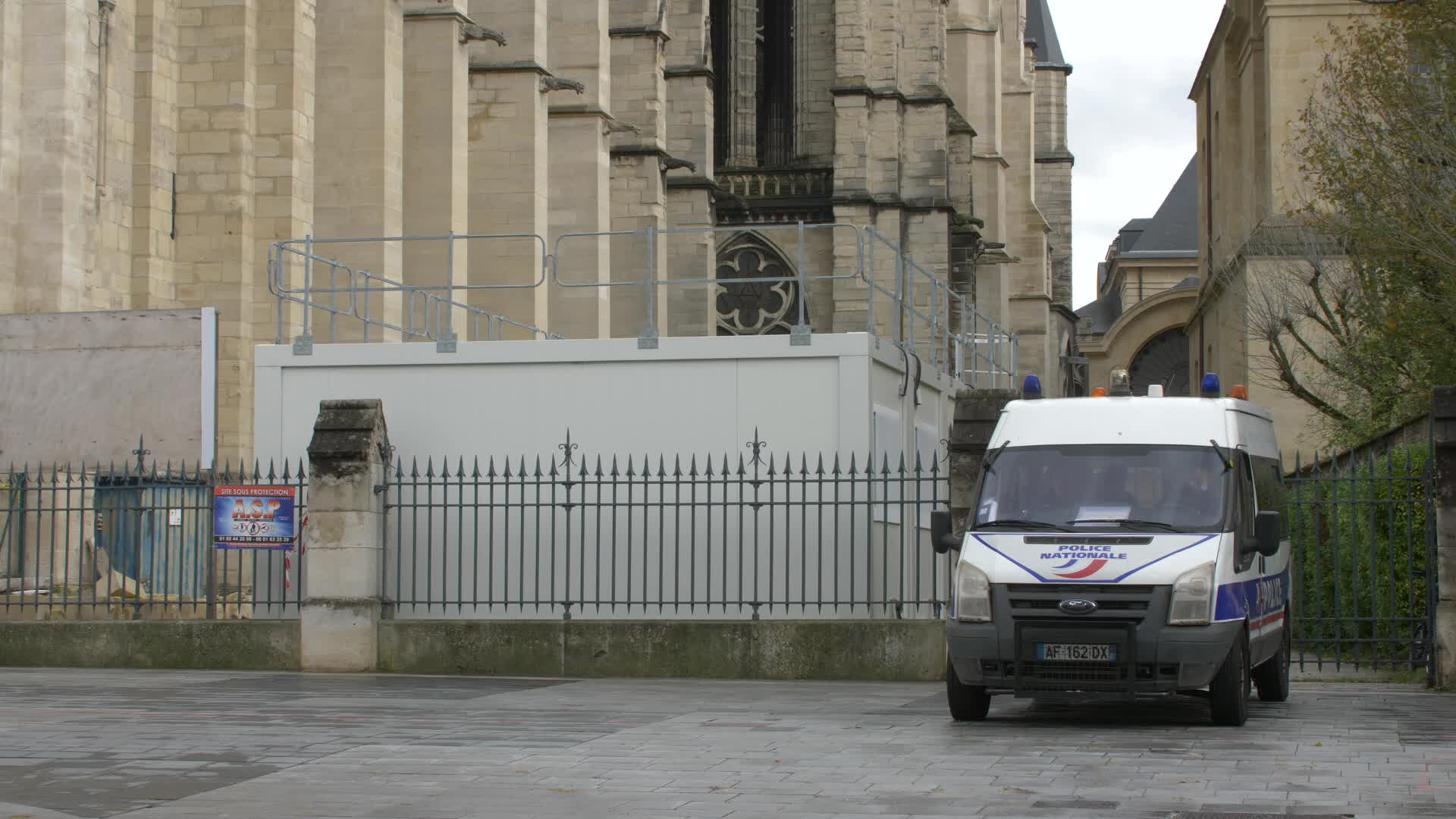 Police at Saint-Denis for political summit convened by Macron
