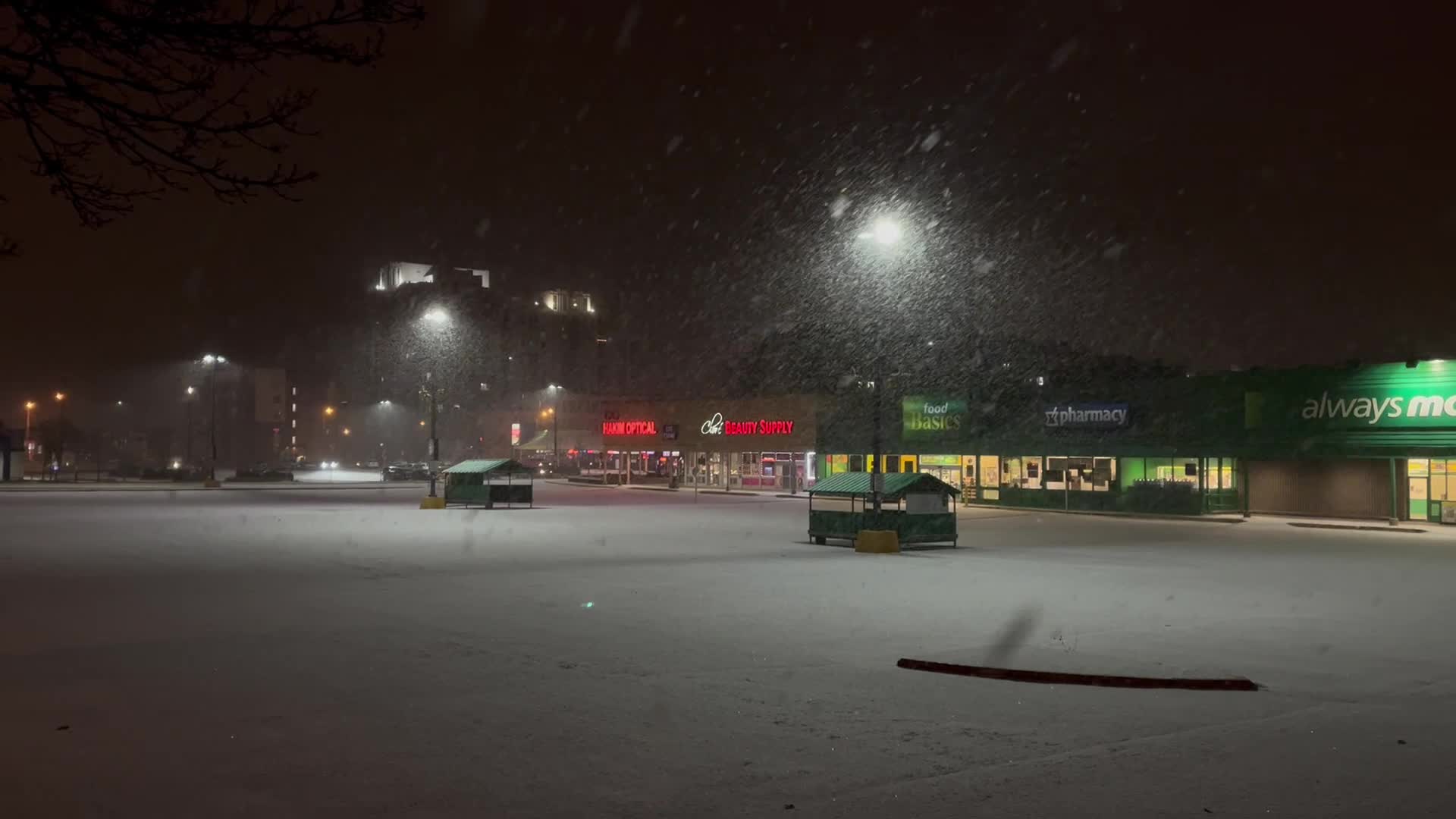 Snow in Toronto, Canada 