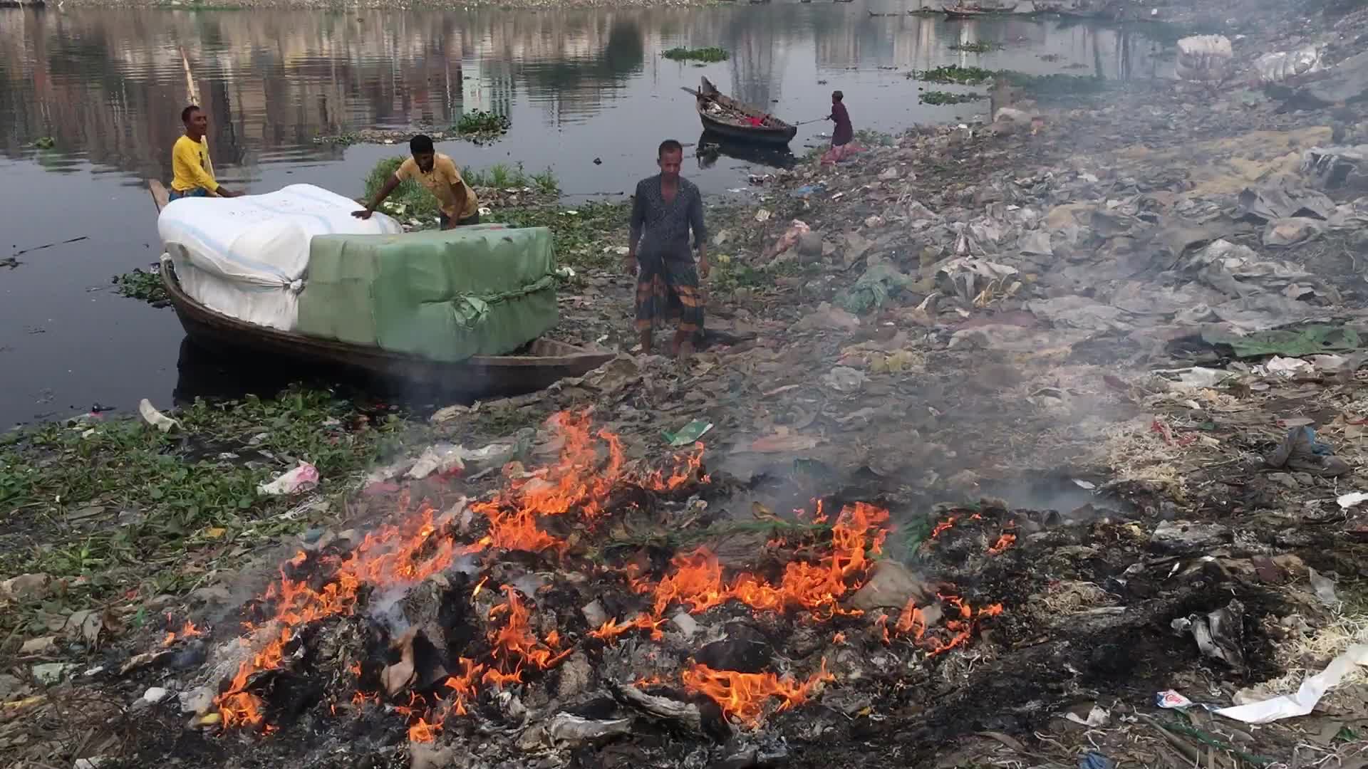 Pollution in Dhaka