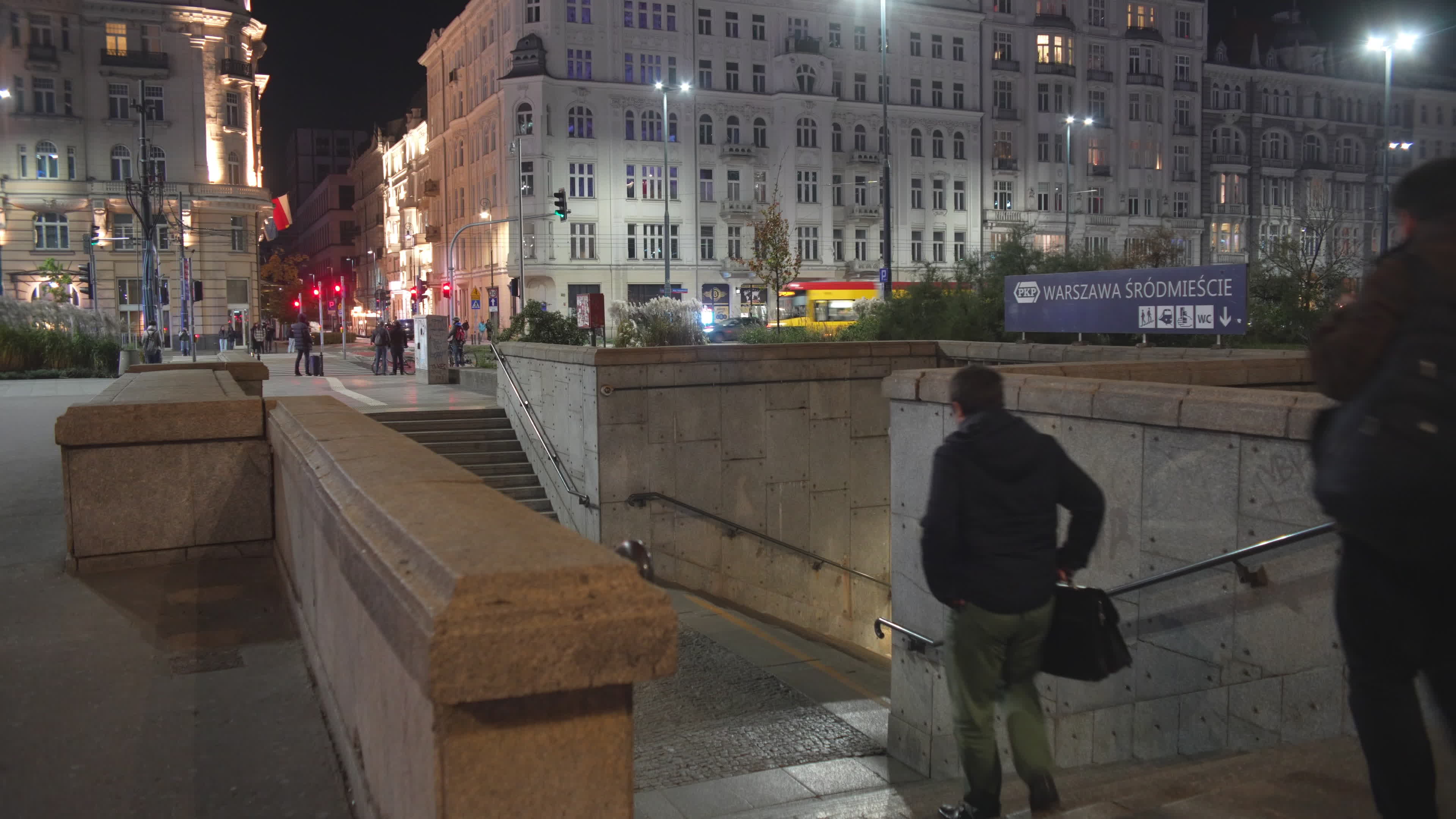 Daily life in Warsaw
