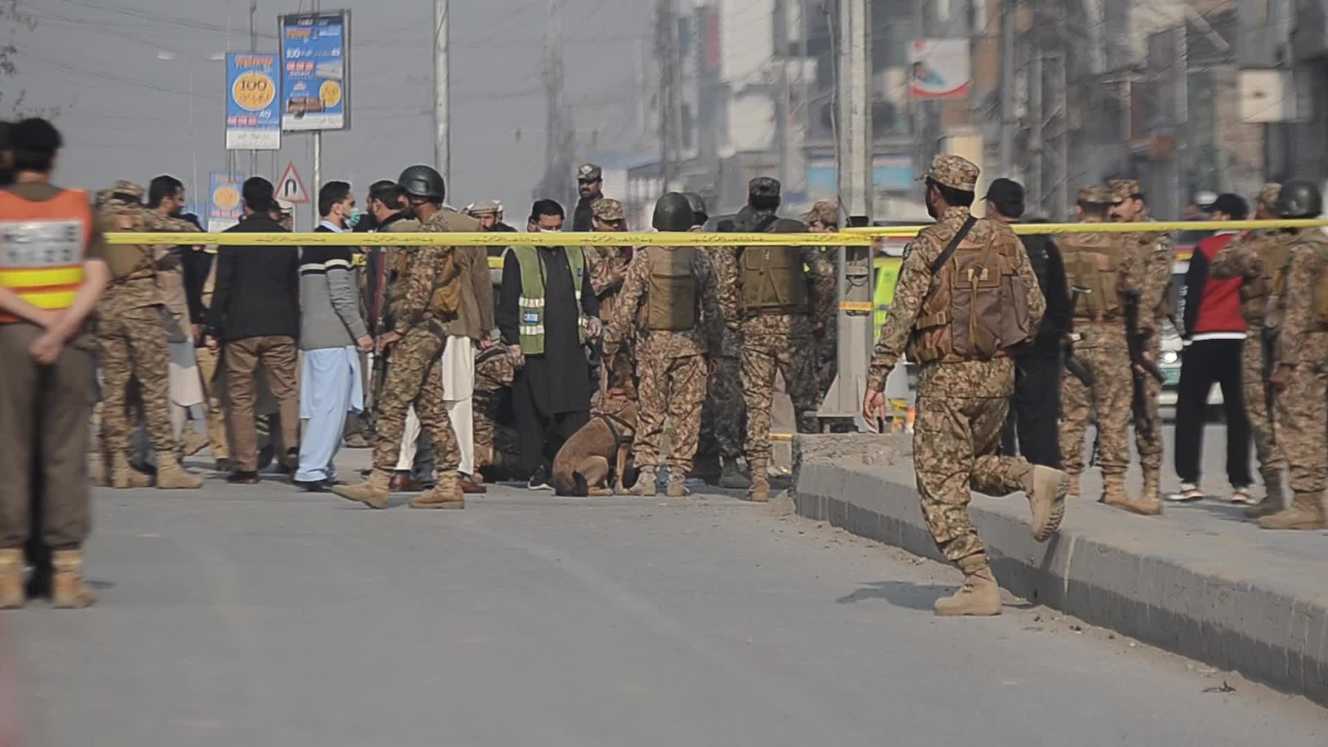 4 children among 5 injured in explosion near school in Pakistan 