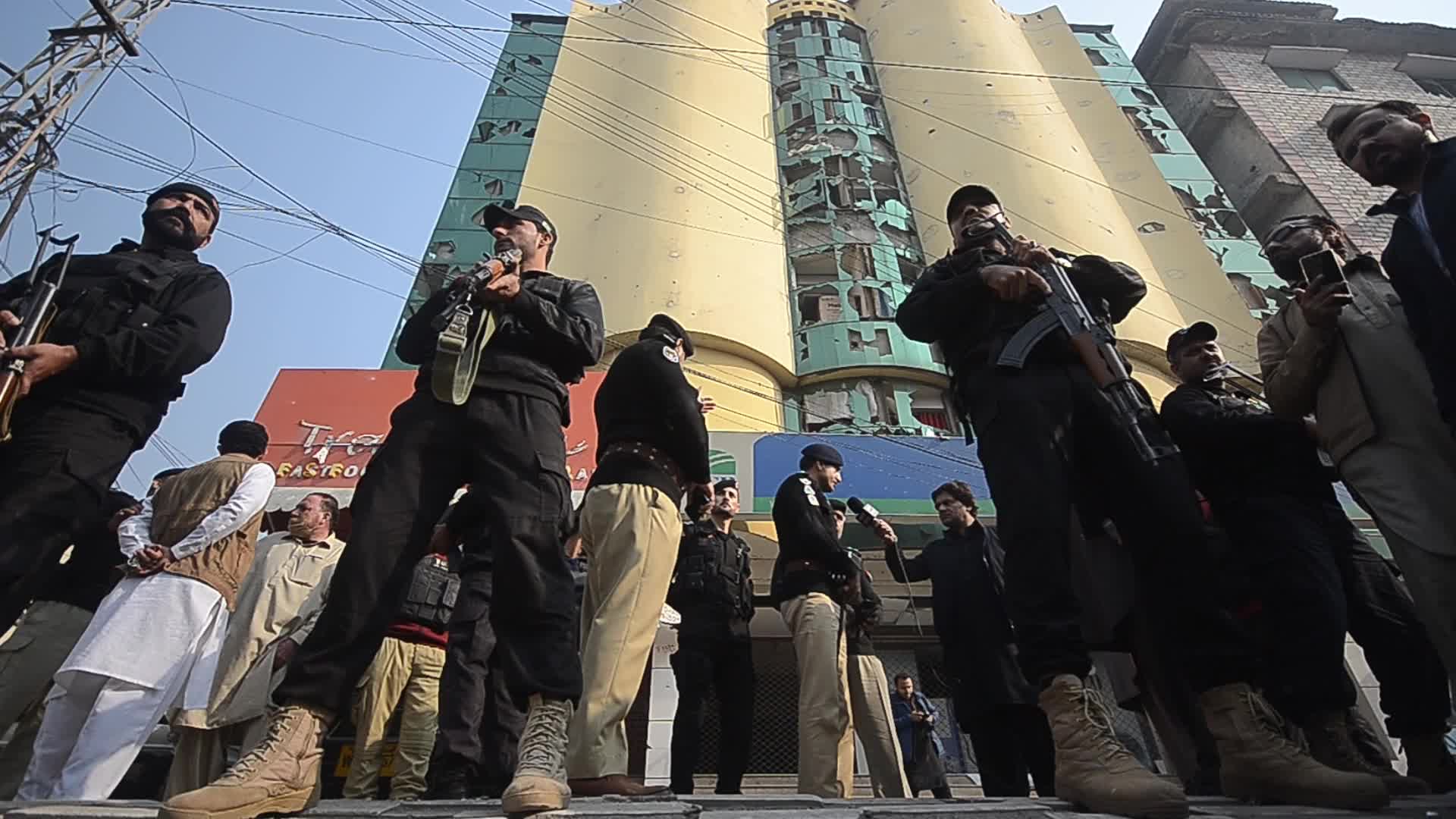 4 children among 5 injured in explosion near school in Pakistan 