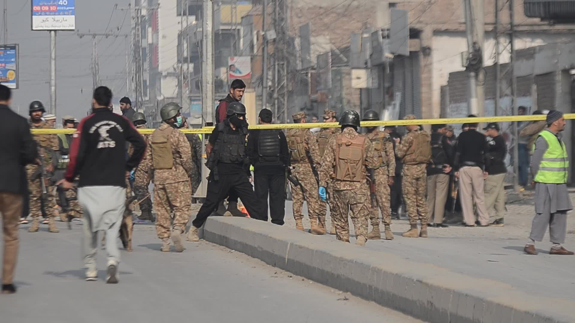 4 children among 5 injured in explosion near school in Pakistan 