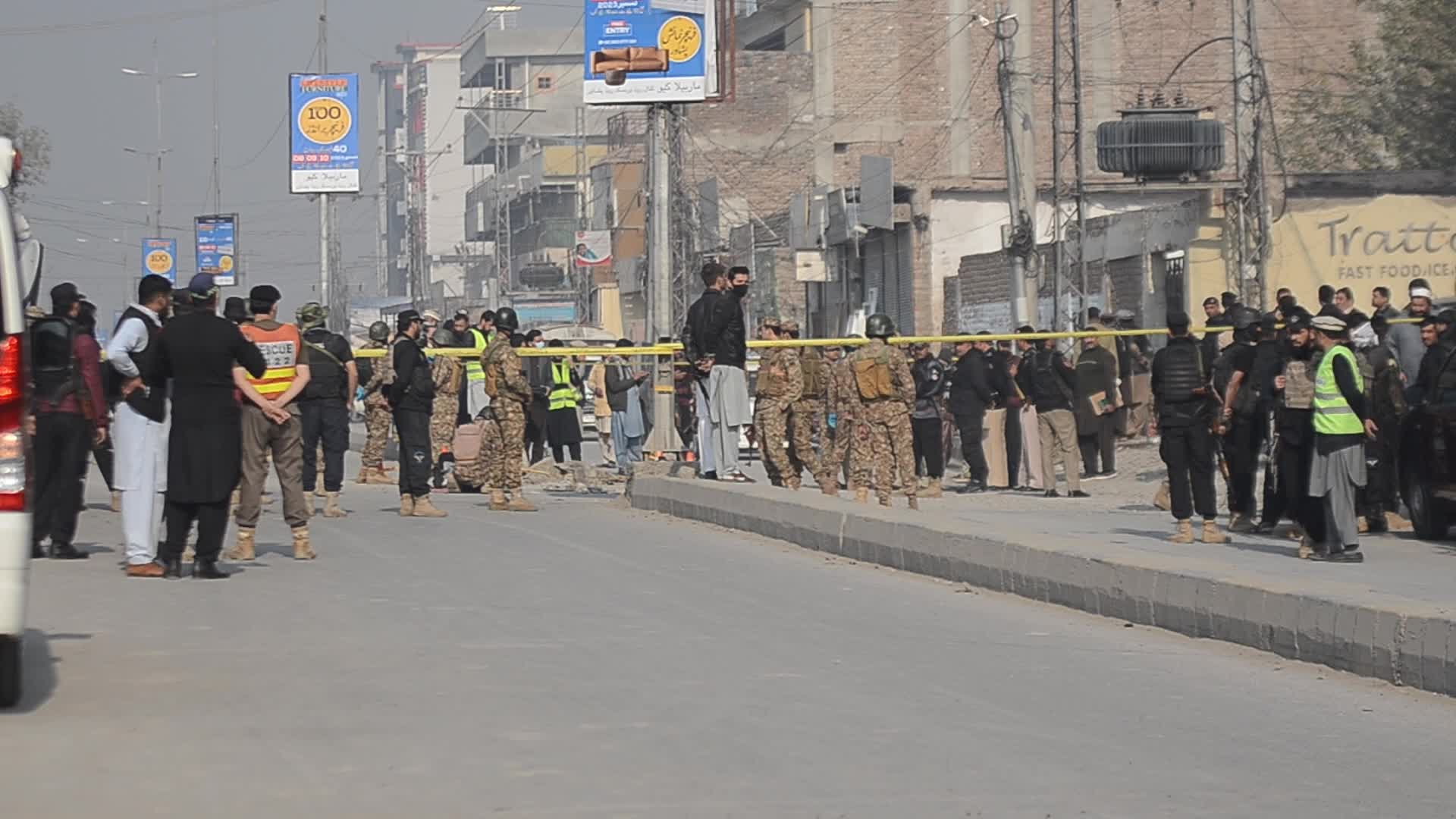 4 children among 5 injured in explosion near school in Pakistan 